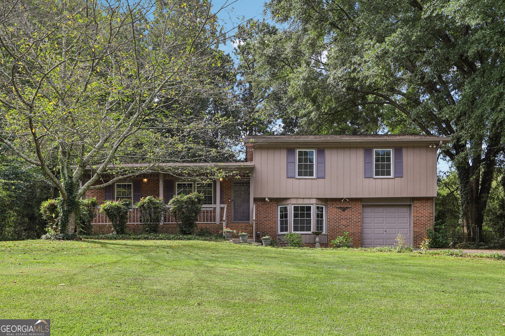 2844 Jordan Woods Drive Property Photo 1