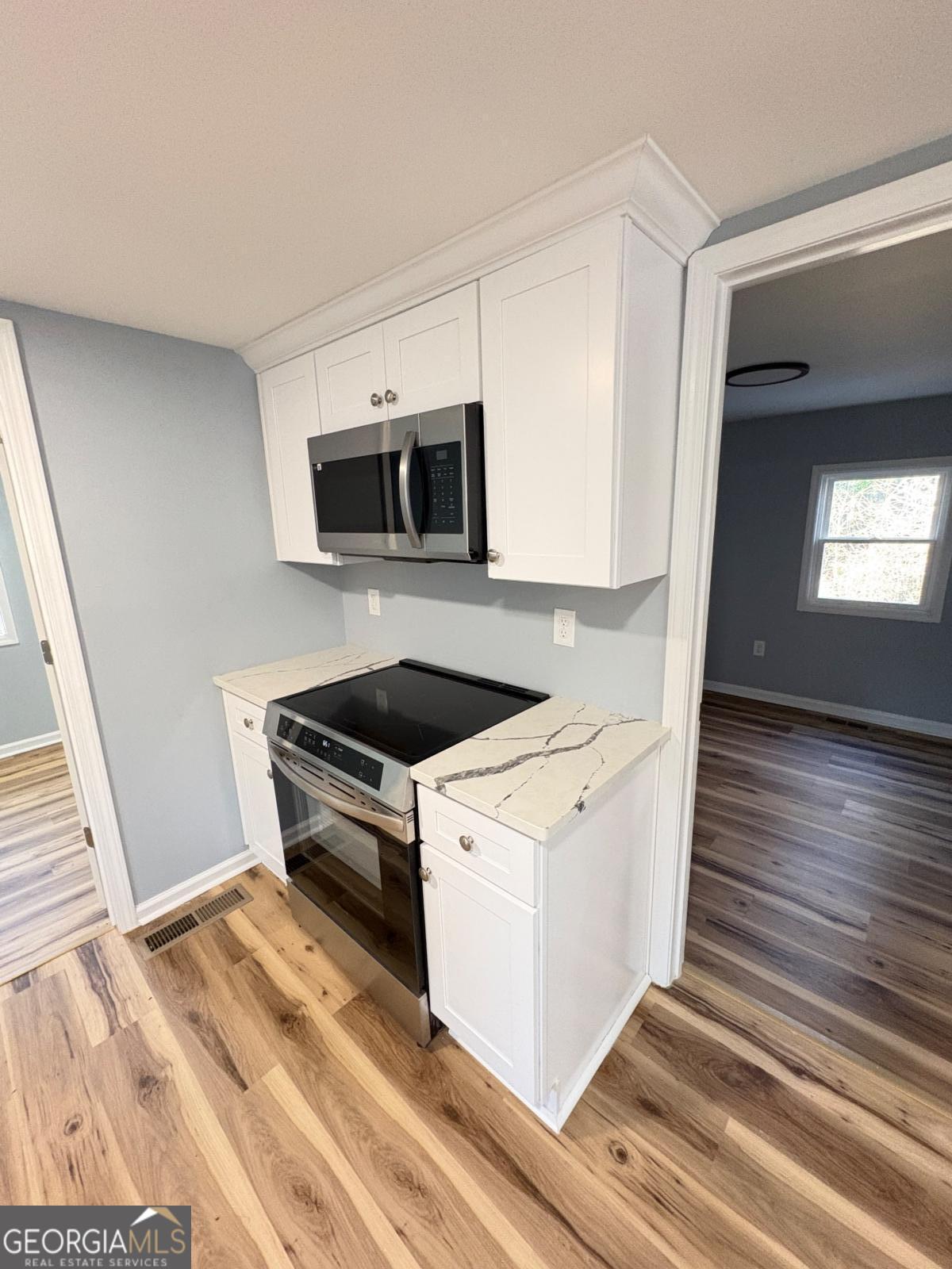 286 Pine Avenue Property Photo 7
