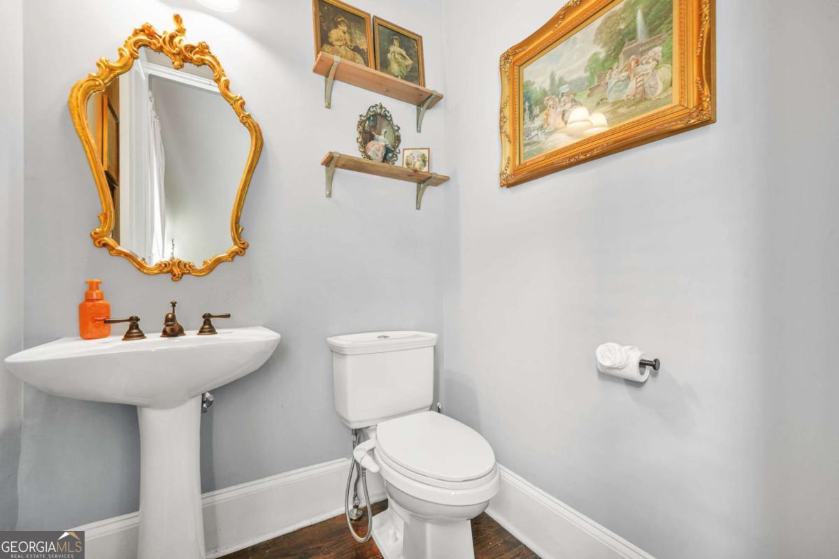 385 15th Street Nw # 6 Property Photo 17