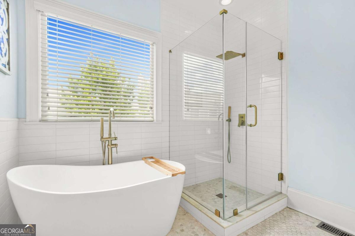385 15th Street Nw # 6 Property Photo 32