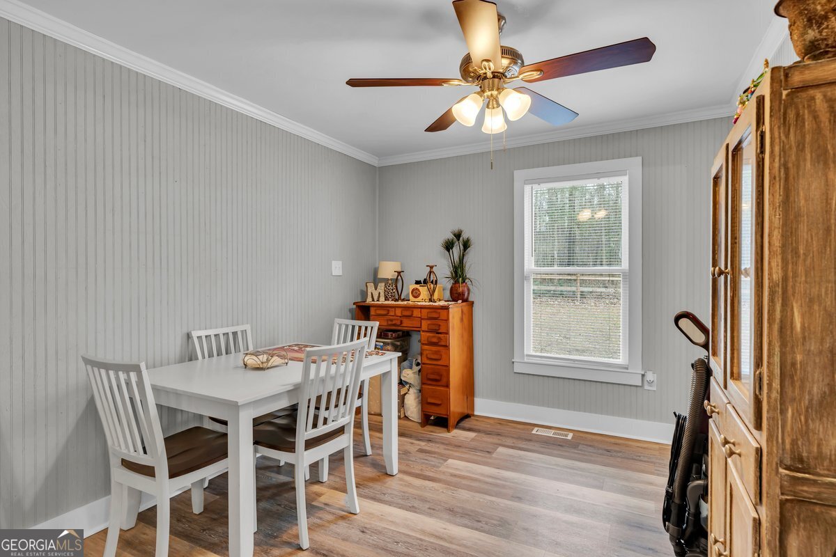 418 Flintside Drive Property Photo 14