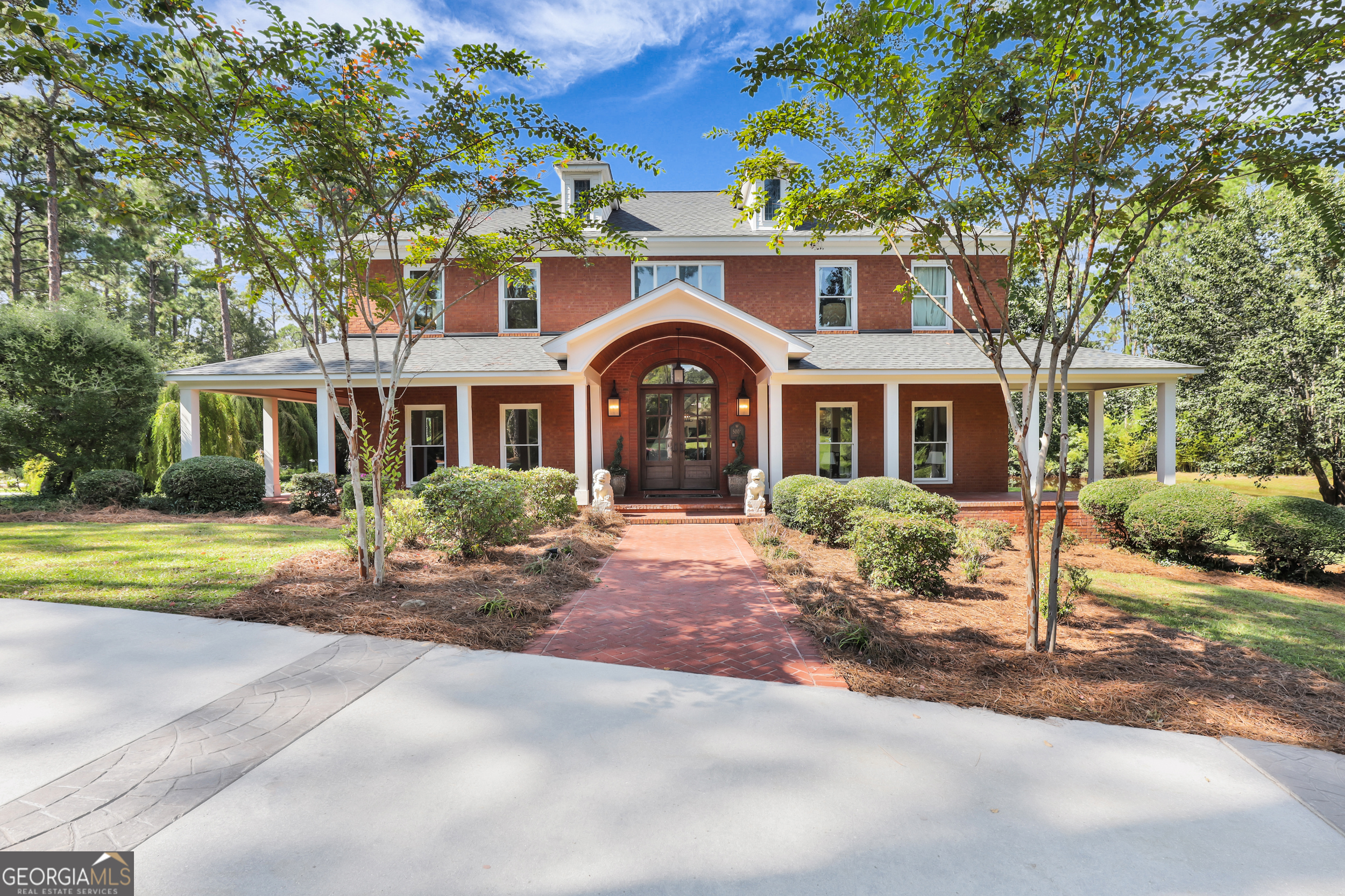 5001 Country Club Road Property Photo 1