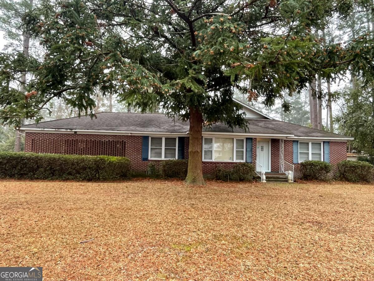 129 E Brumby Street Property Photo 1