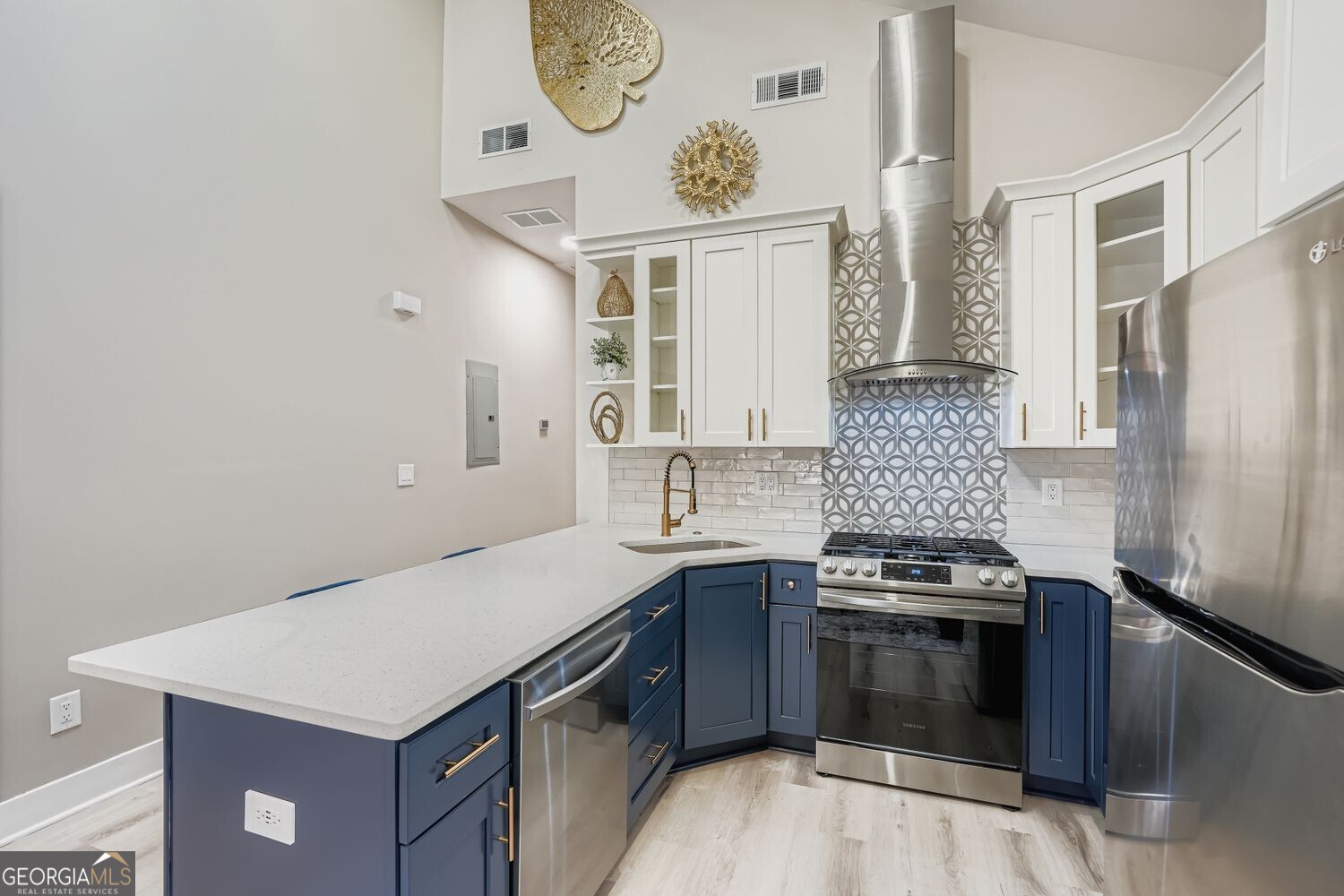 18 Booker Street Nw Property Photo 7