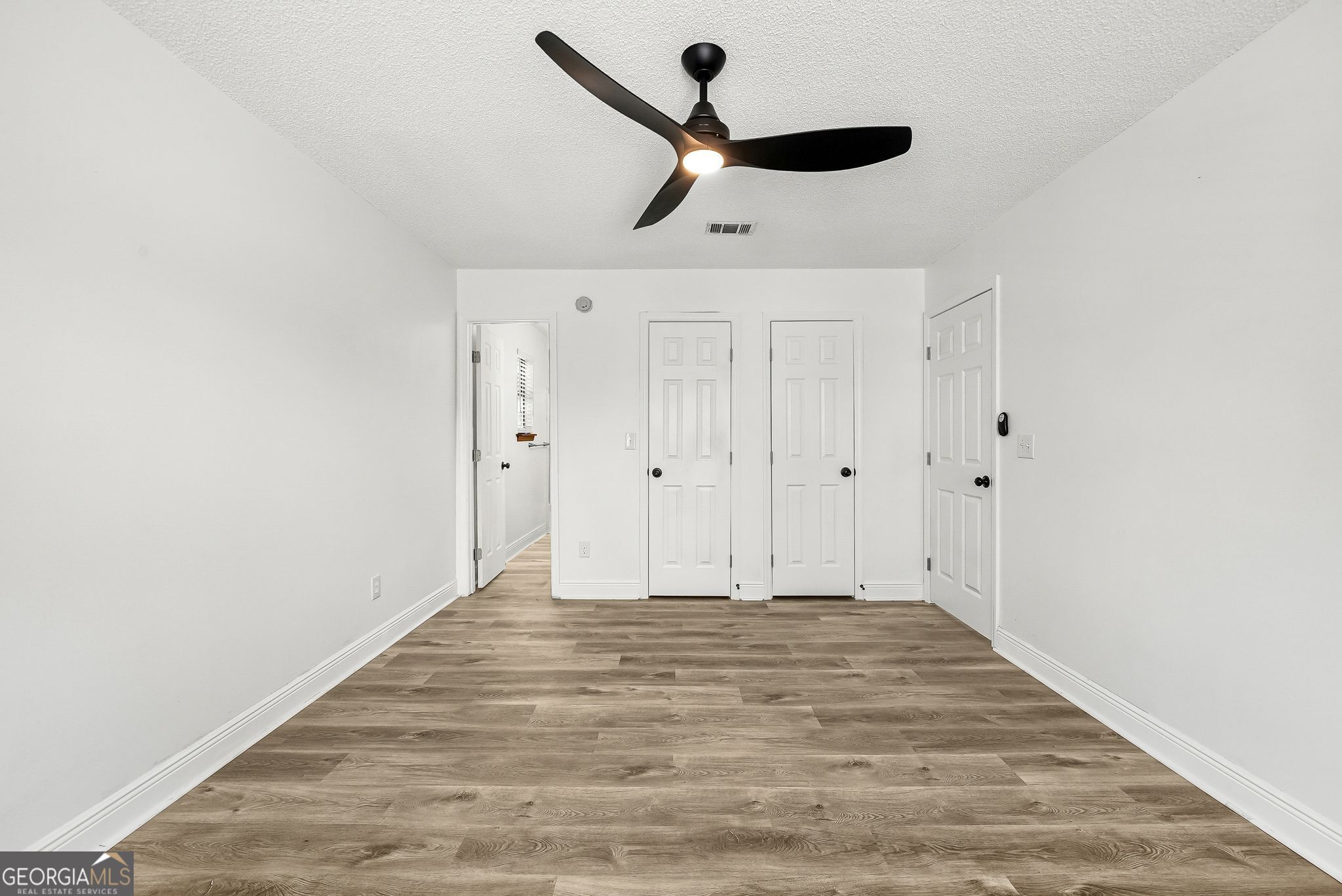 545 Grosso Avenue Property Photo 8