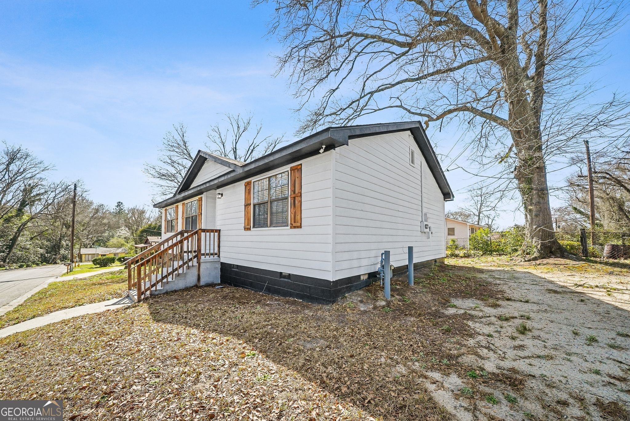 545 Grosso Avenue Property Photo 14