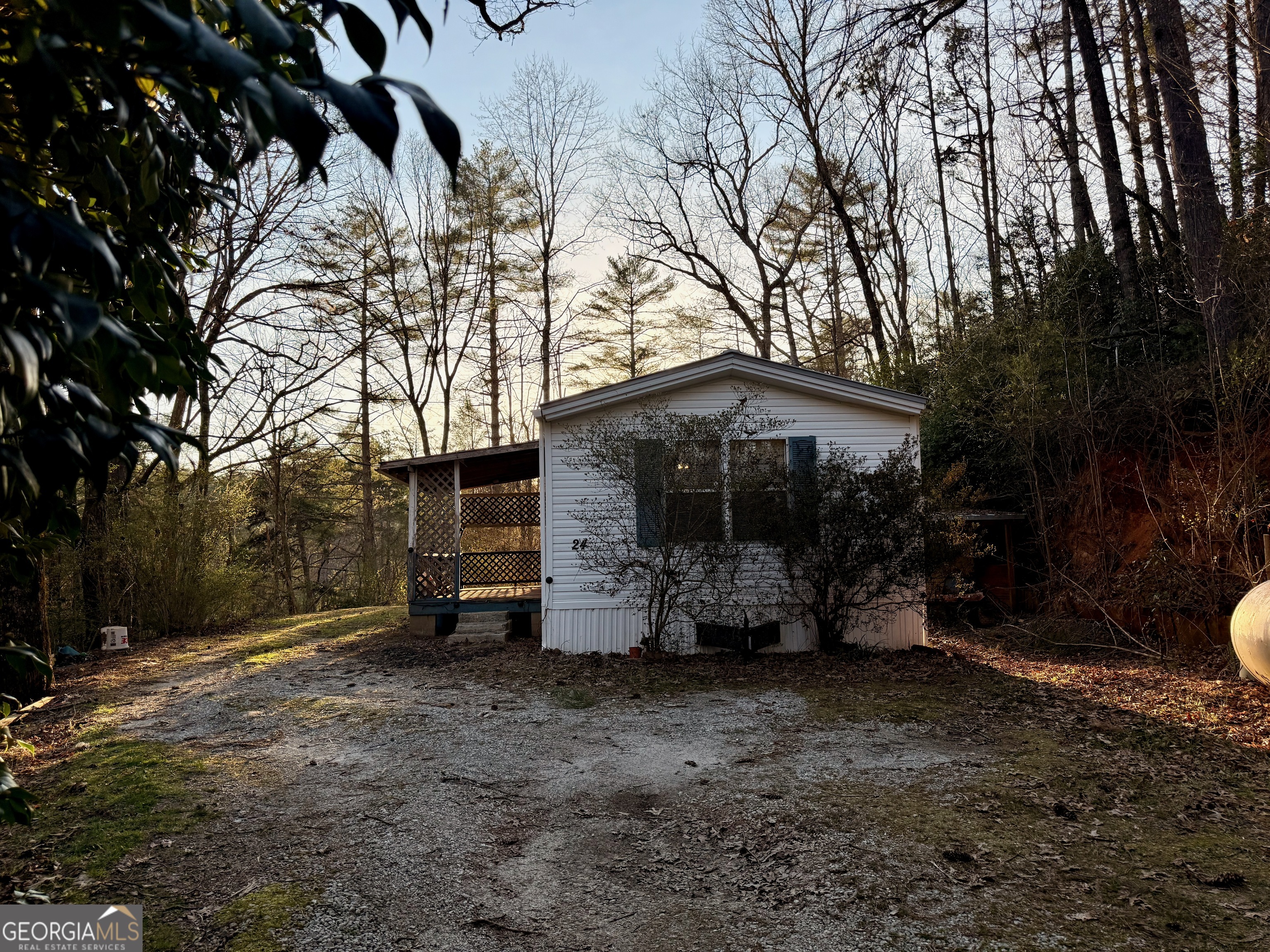 24 Lost Bridge Road Property Photo 3