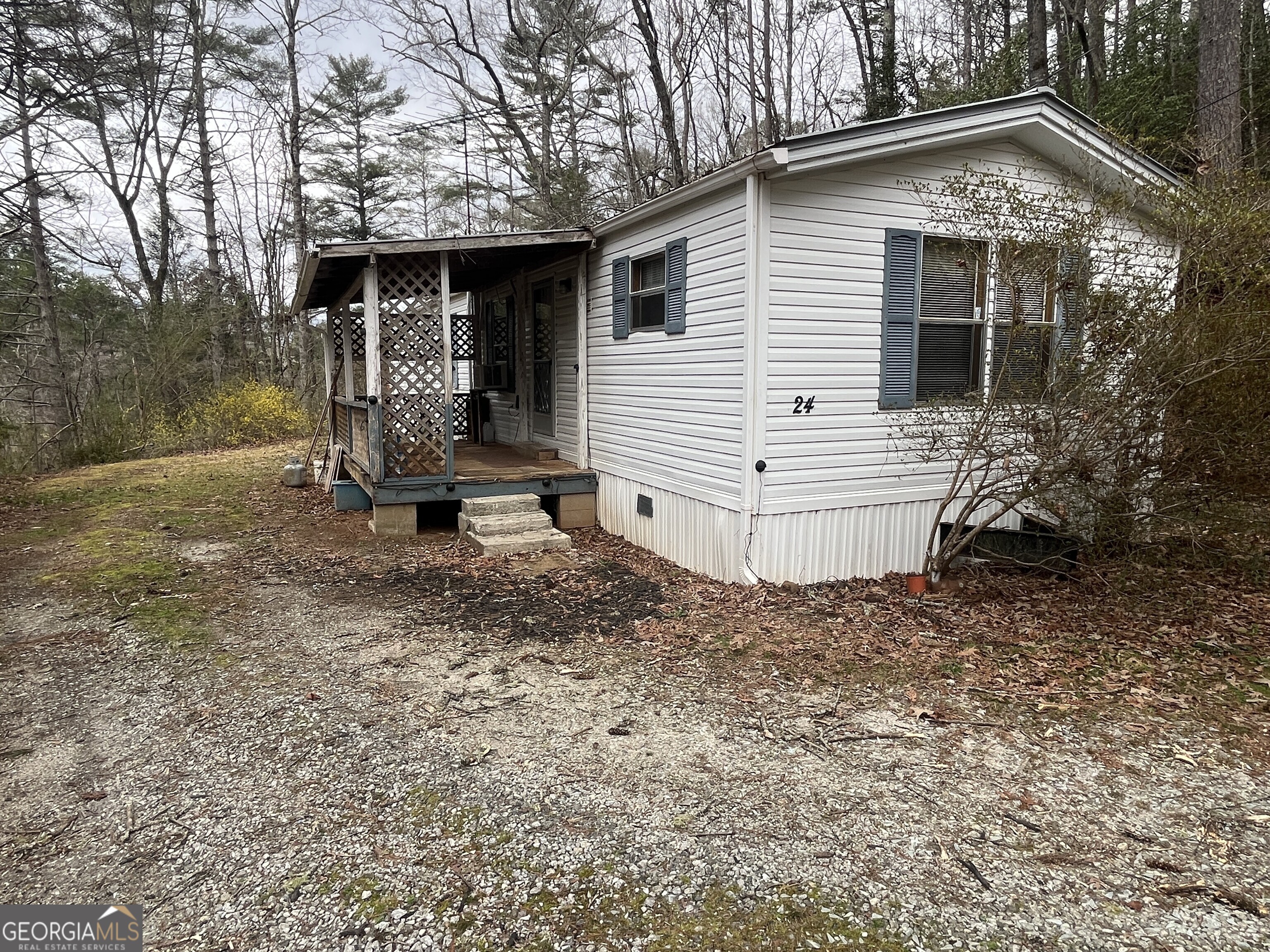 24 Lost Bridge Road Property Photo 6