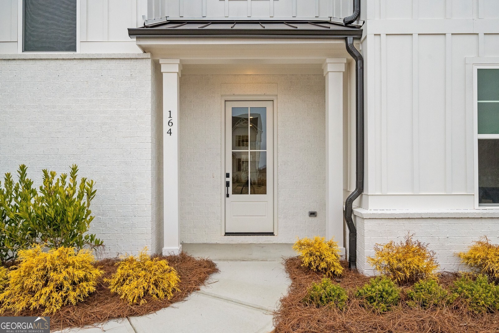 164 Aspen Hall Drive Property Photo 4