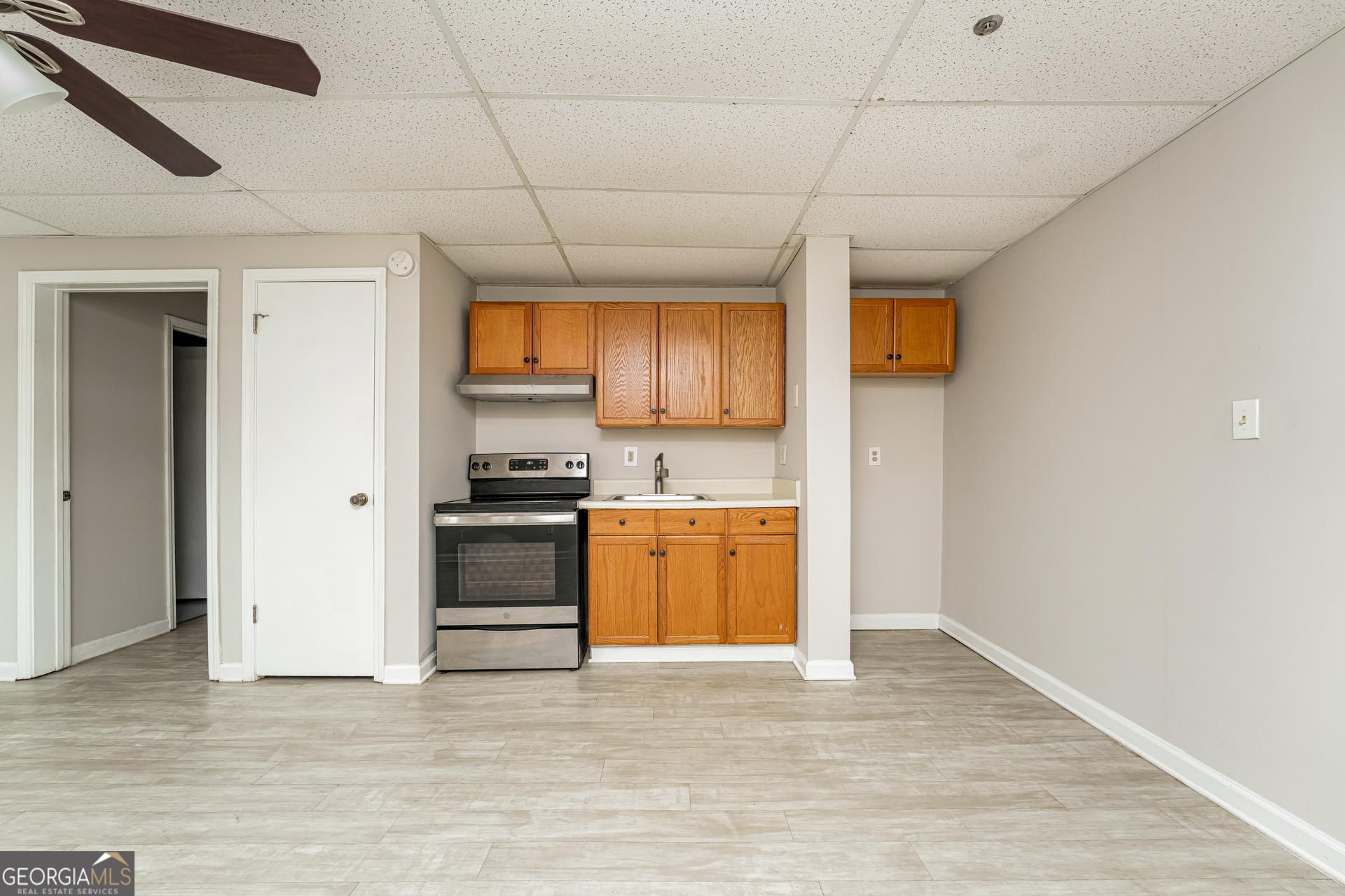 232 Farmbrook Parkway Property Photo 20