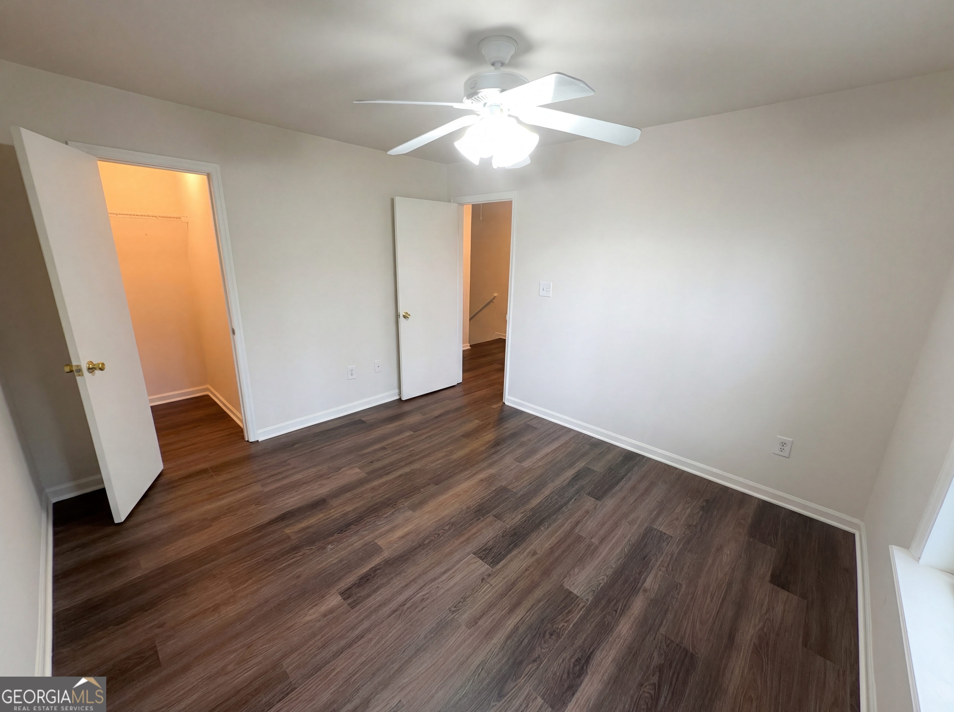 806 Brighton Point Property Photo 8