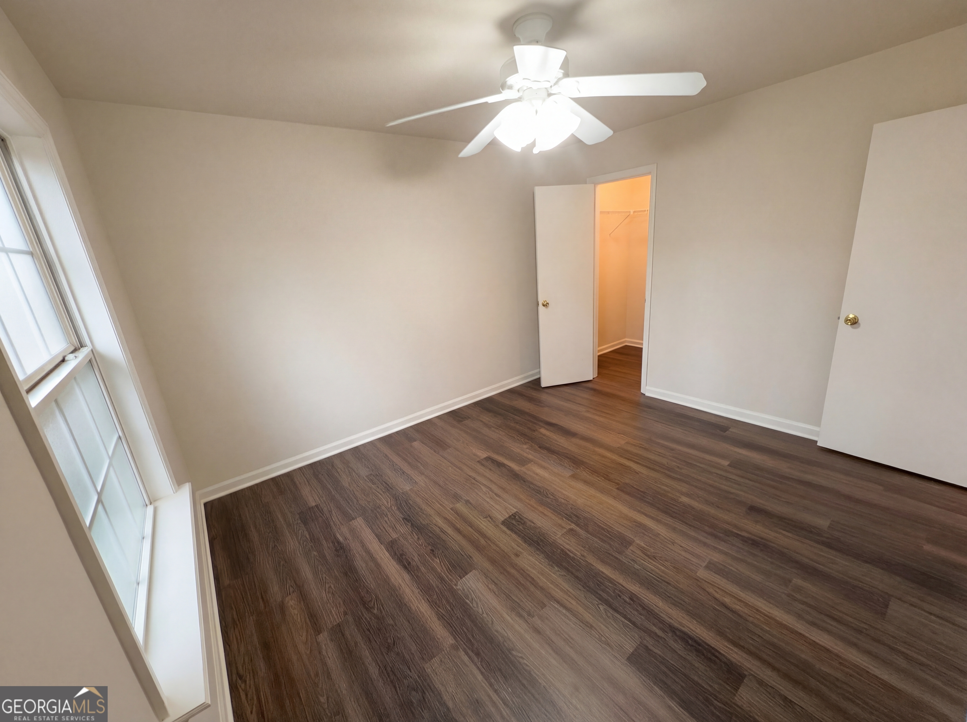 806 Brighton Point Property Photo 9