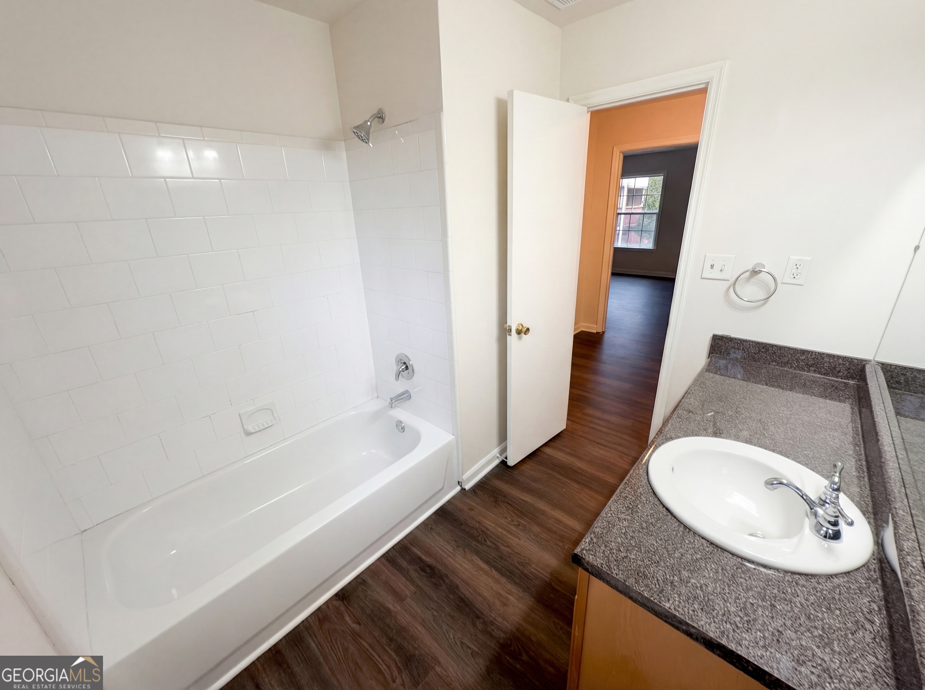 806 Brighton Point Property Photo 11