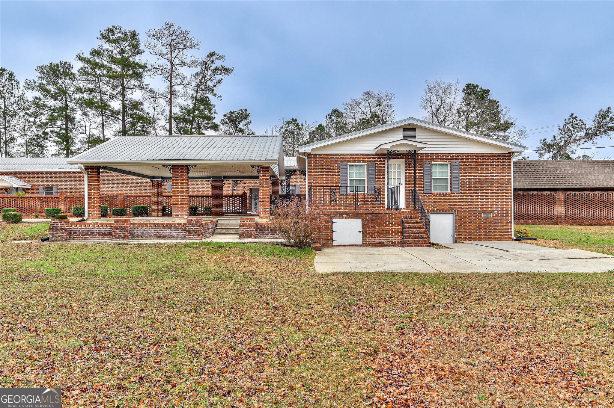 1690 Wrens Highway Property Photo 2