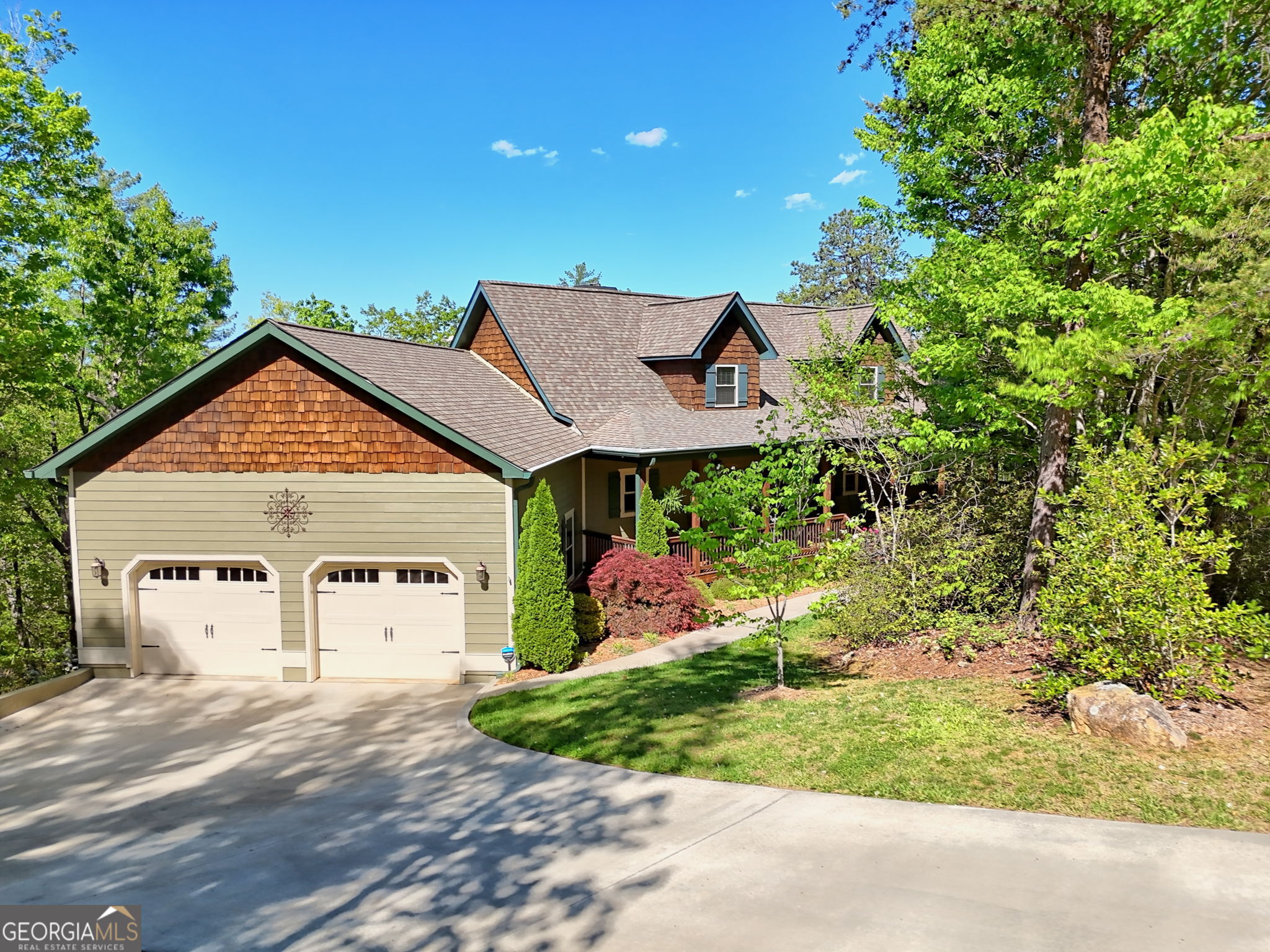 421 Hickory Nut Mtn Property Photo 6