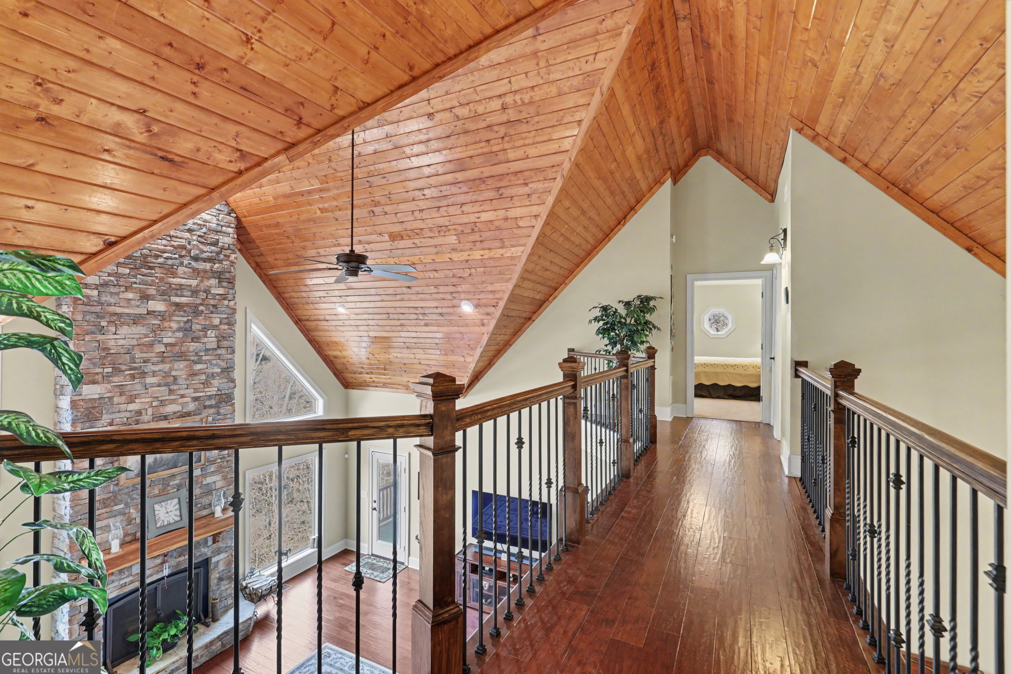 421 Hickory Nut Mtn Property Photo 39