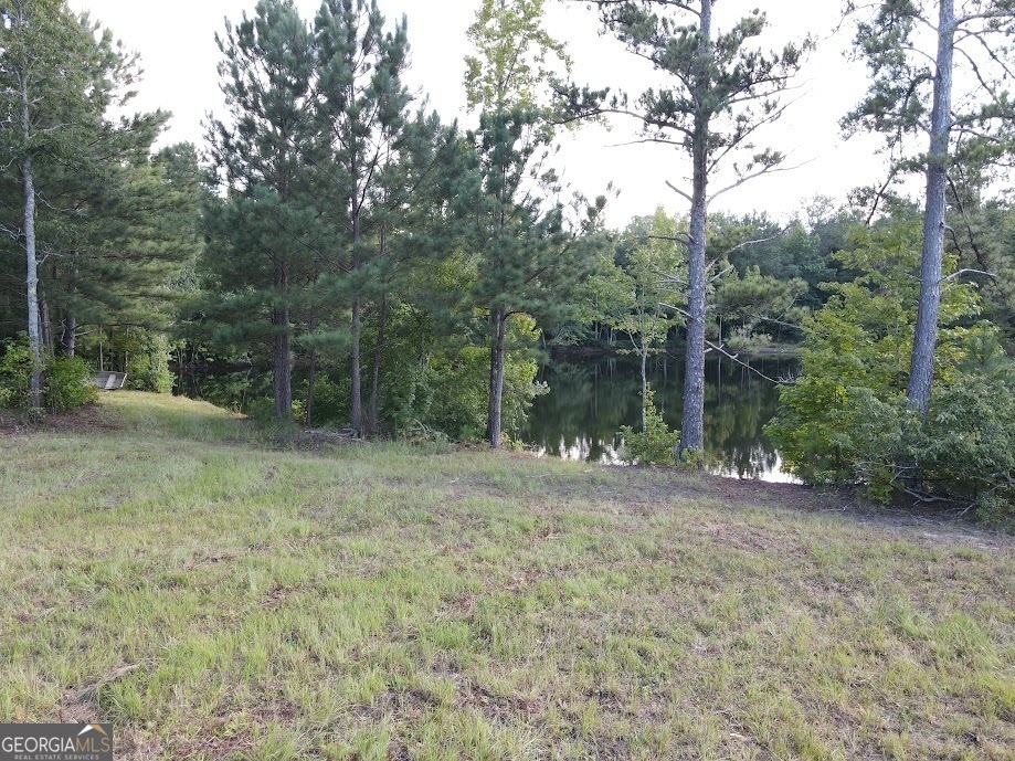 633 Duncan Road Property Photo 6