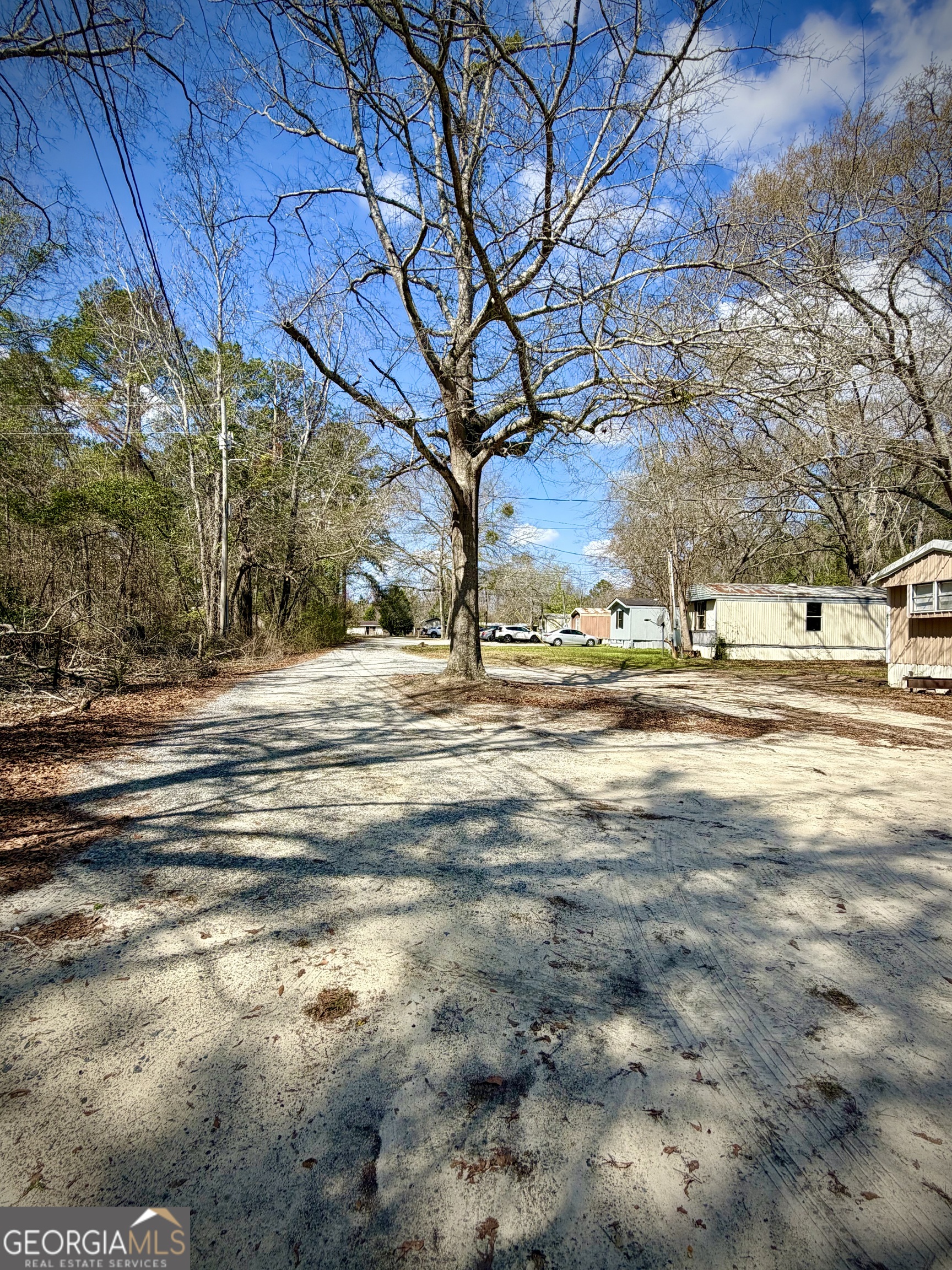 343 Pond Road Property Photo 28