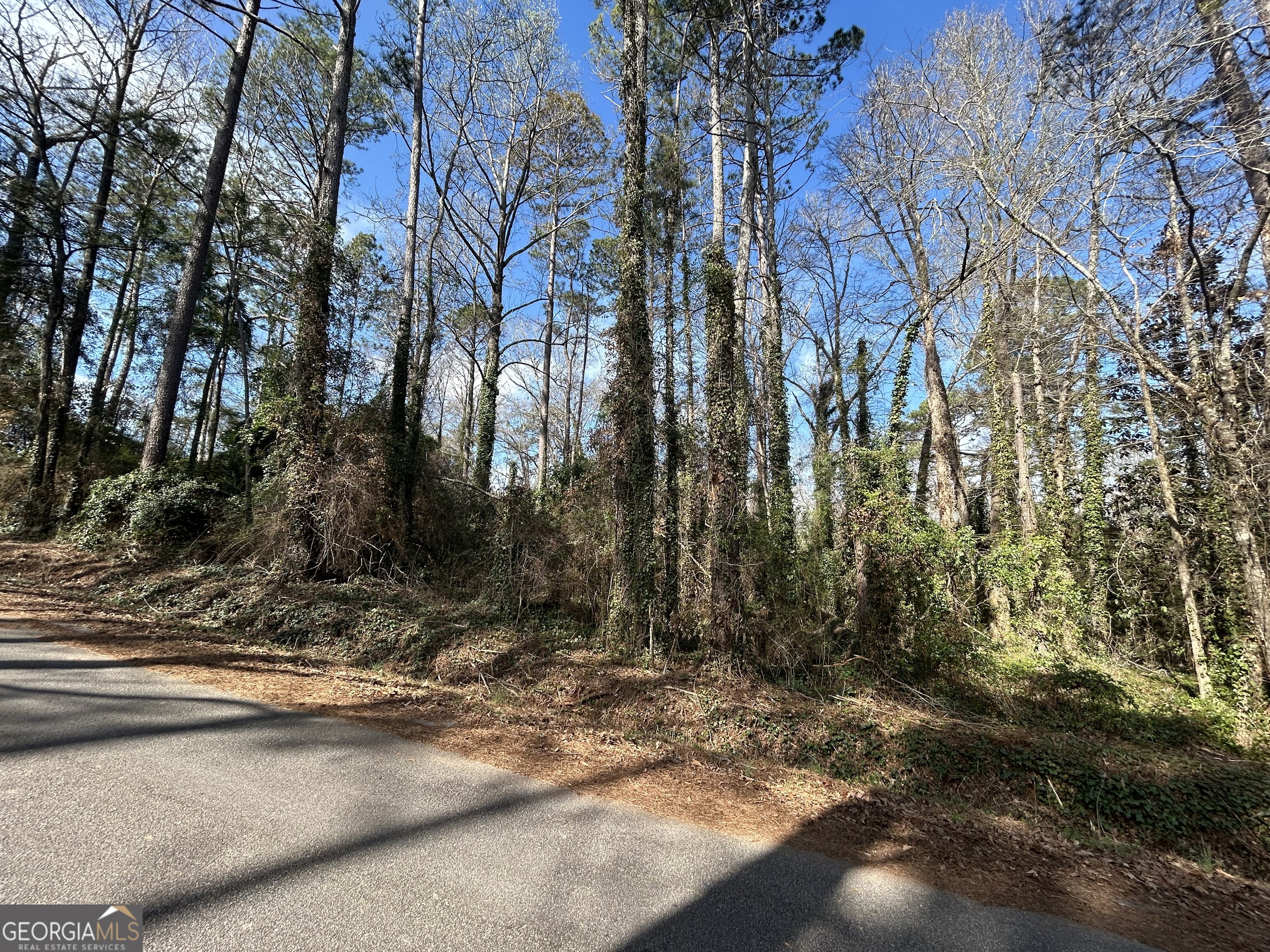 0 Samples Road Property Photo 2