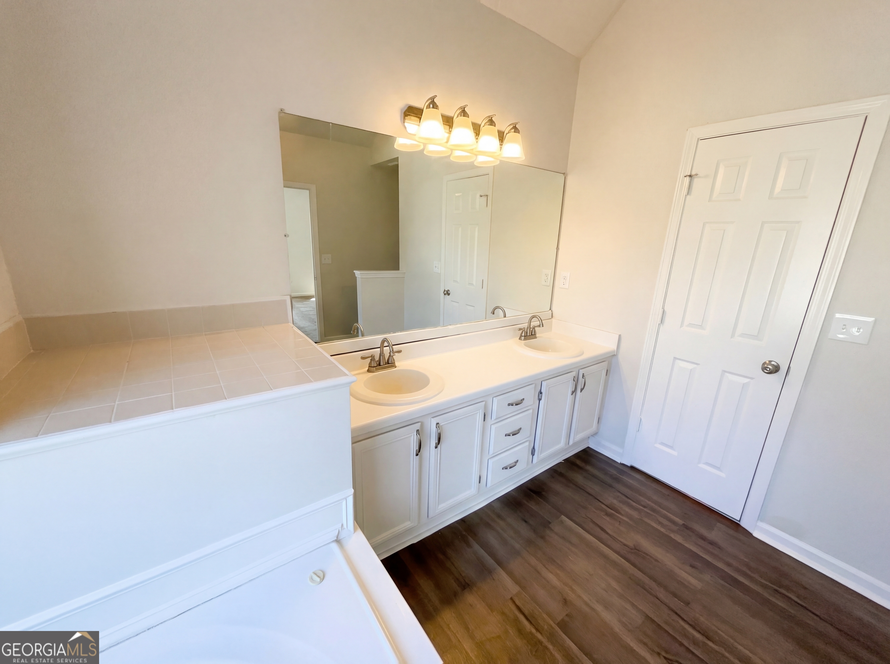 1012 Crown Corners Drive Property Photo 22