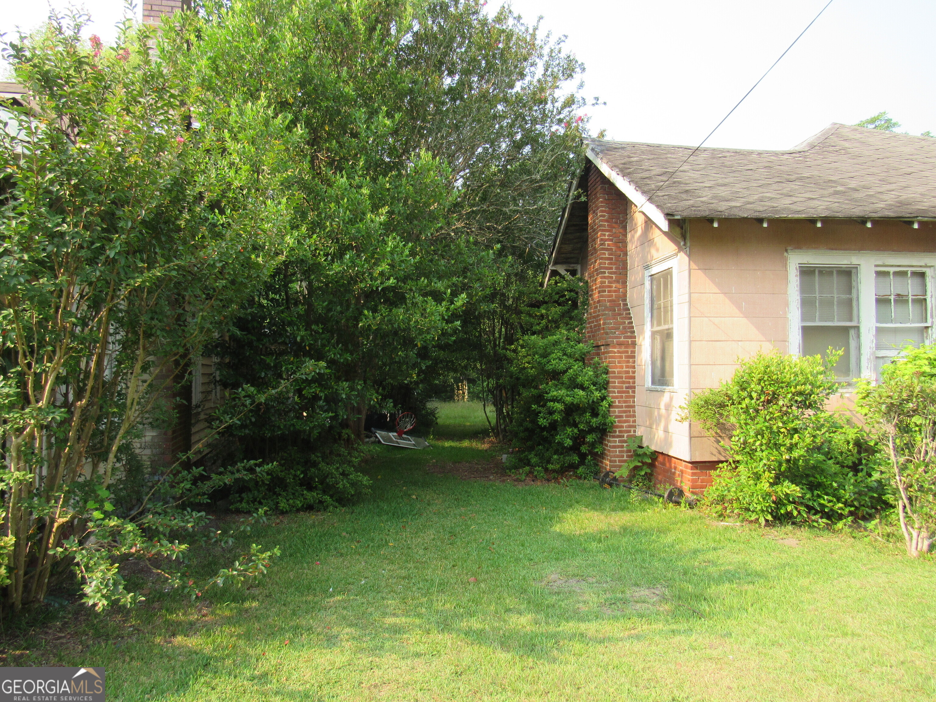 3340 Napier Avenue Property Photo 4