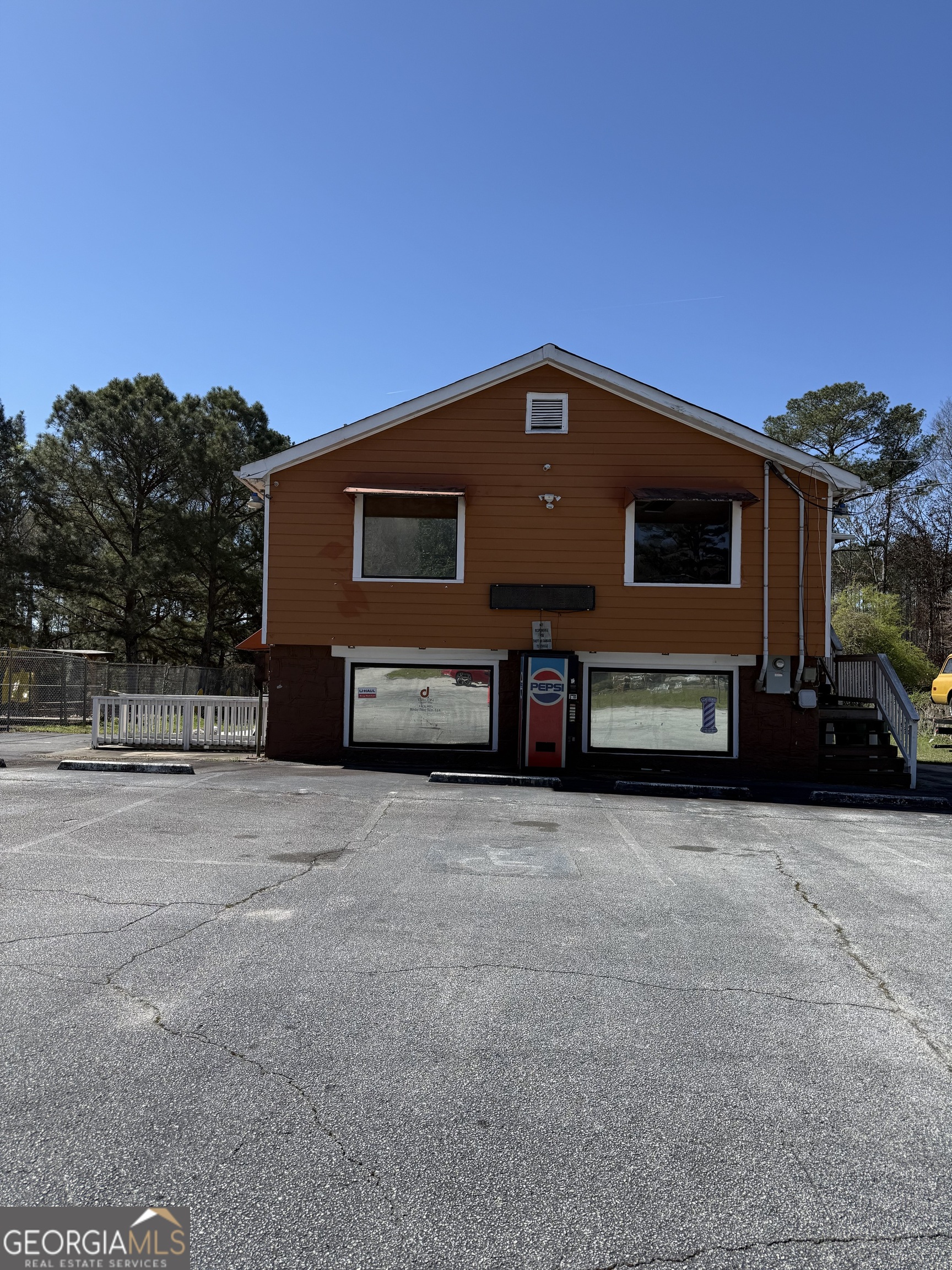 7295 Nw Covington Highway Nw Property Photo 1