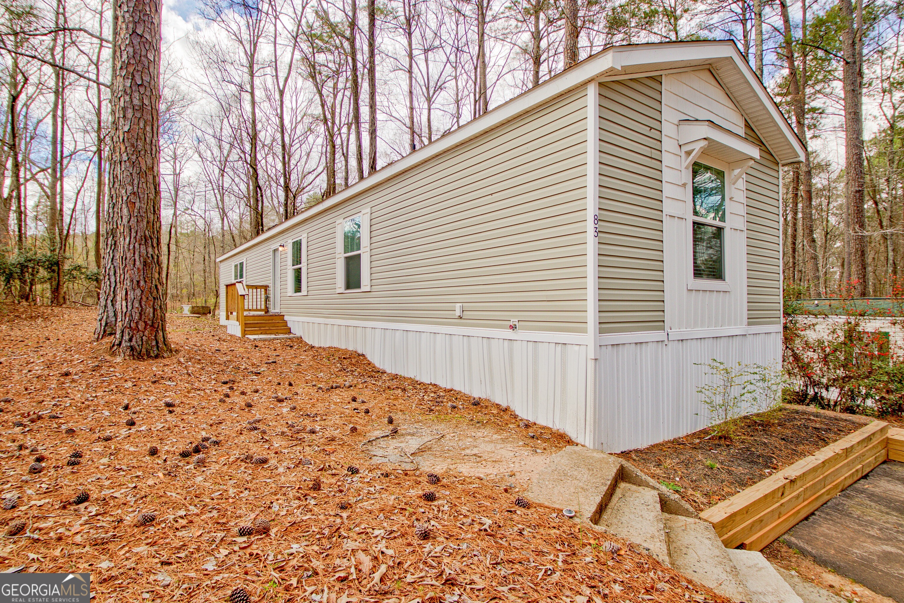 83 Fernwood Drive Property Photo 2