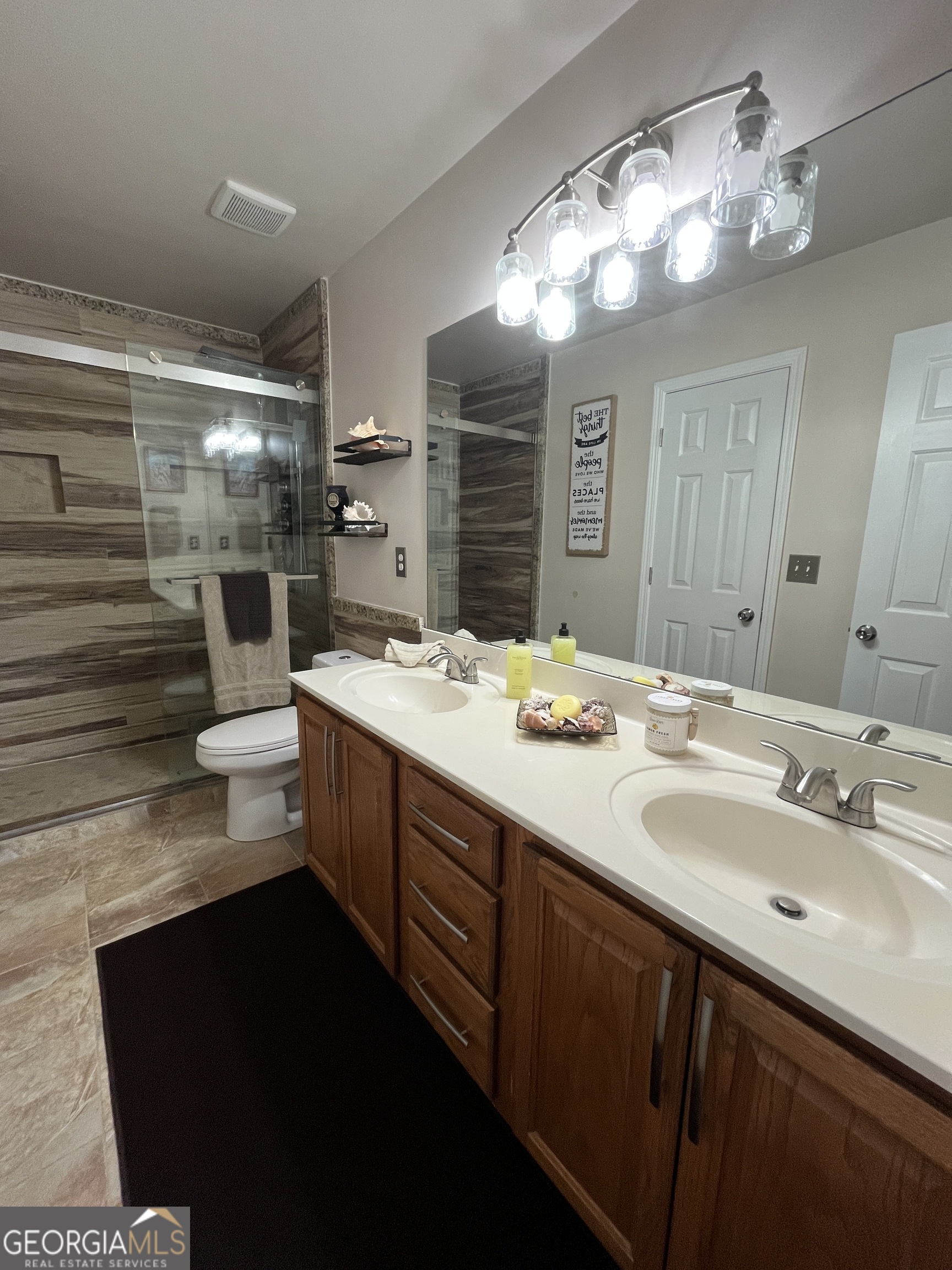 2810 Barimore Place Property Photo 37