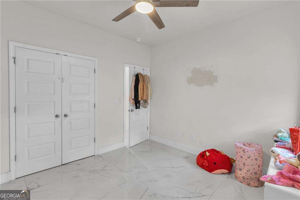217 Oaklawn Park Property Photo 20