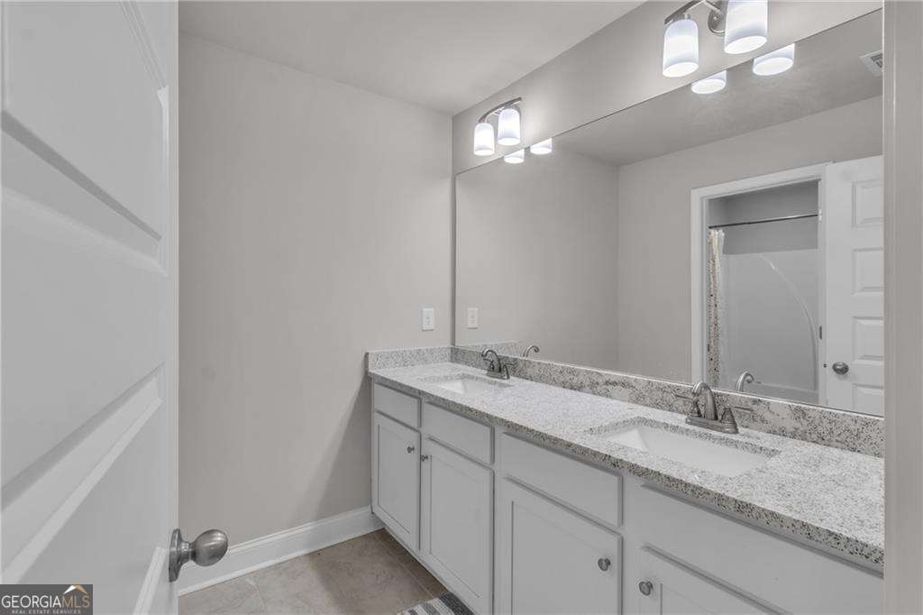 217 Oaklawn Park Property Photo 26