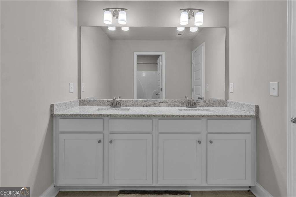 217 Oaklawn Park Property Photo 28