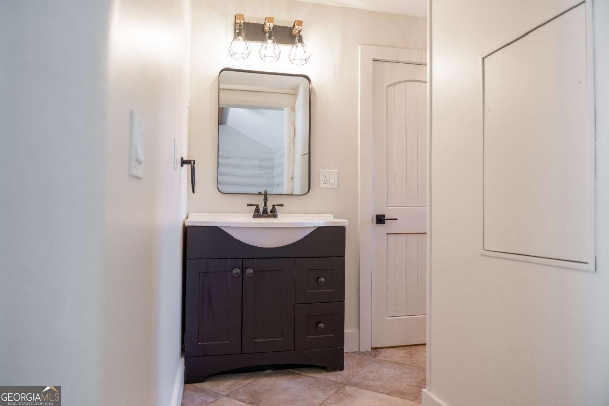110 Rathgeb Trail Property Photo 65