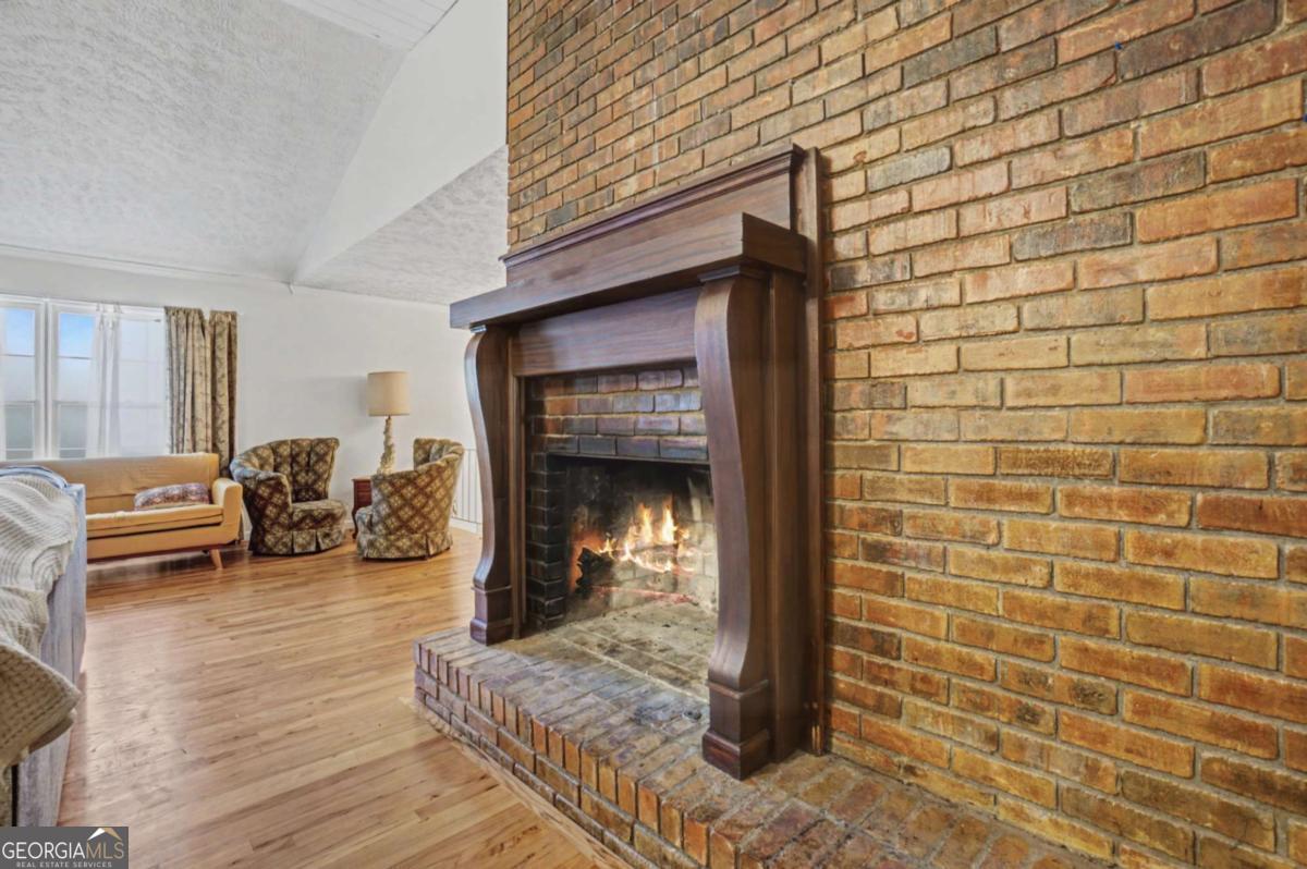 5075 Deen Road Property Photo 12