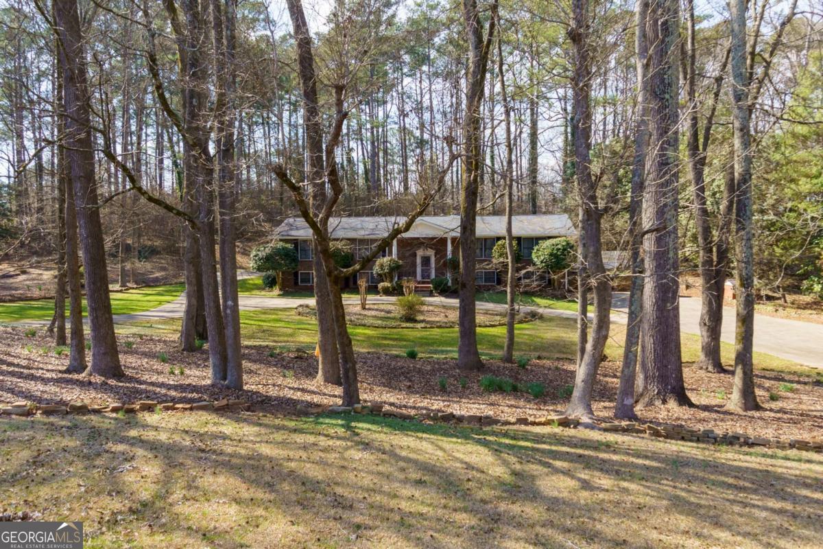 5075 Deen Road Property Photo 1