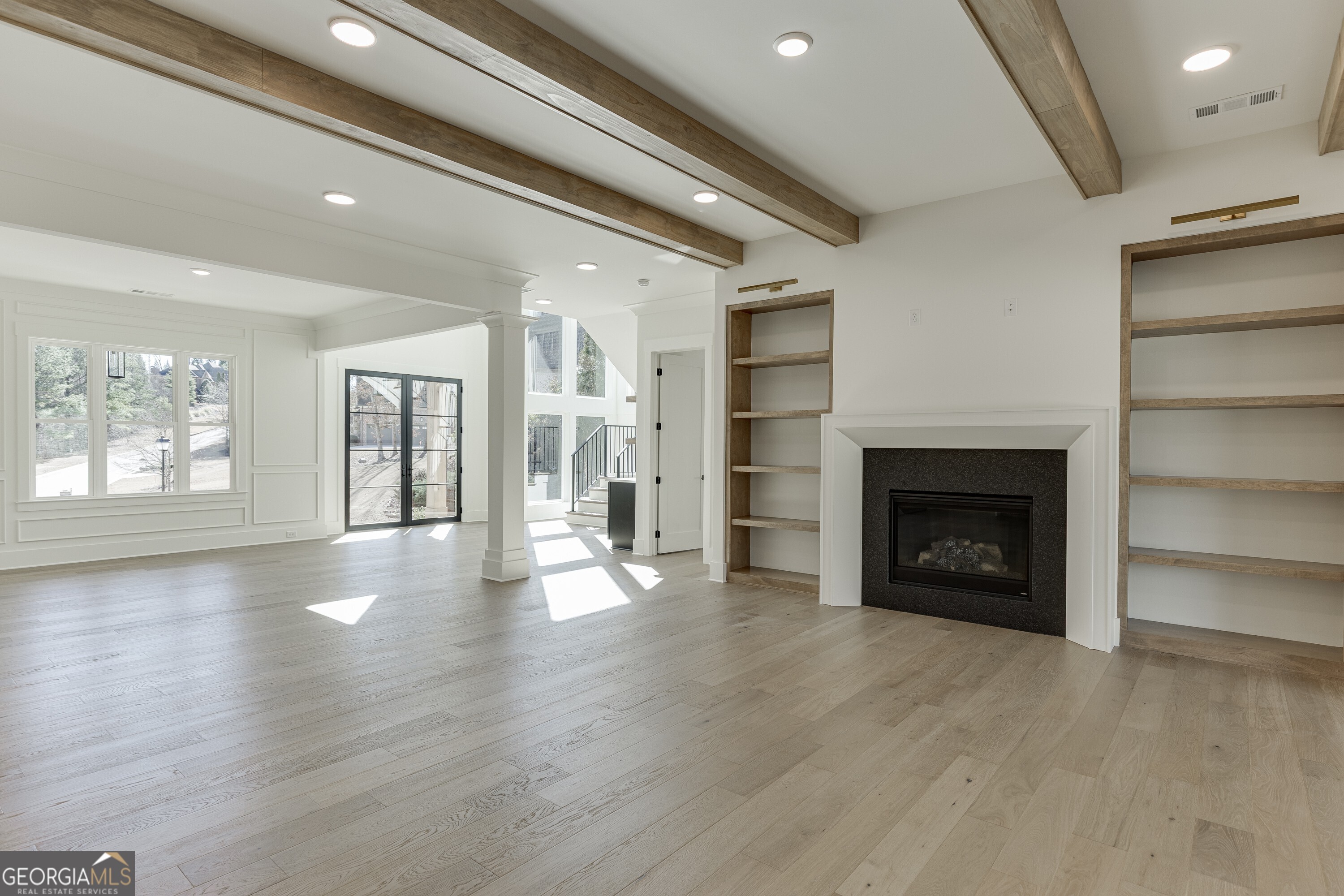 2452 Wolf Meadow Lane Property Photo 13