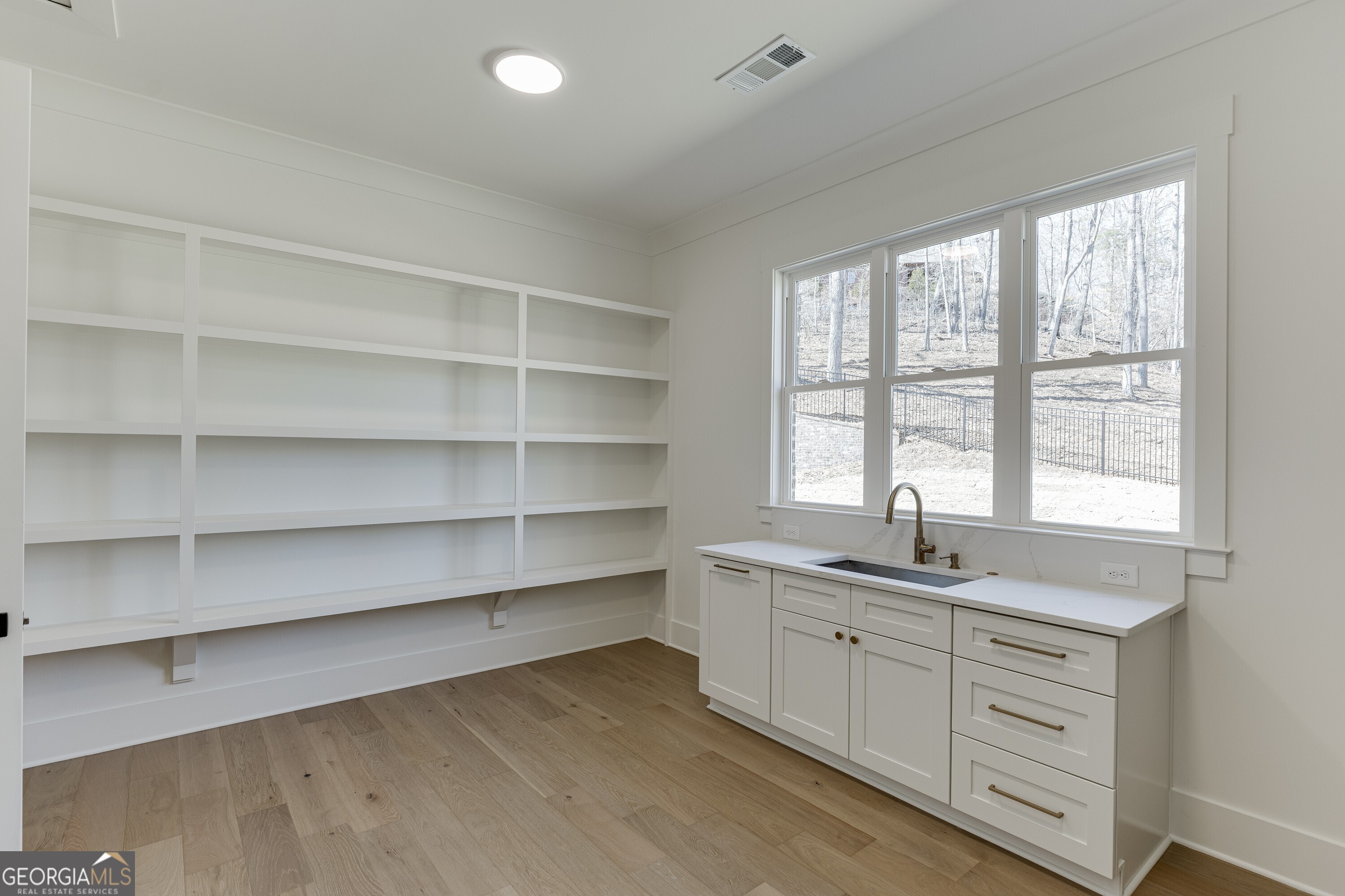 2452 Wolf Meadow Lane Property Photo 26