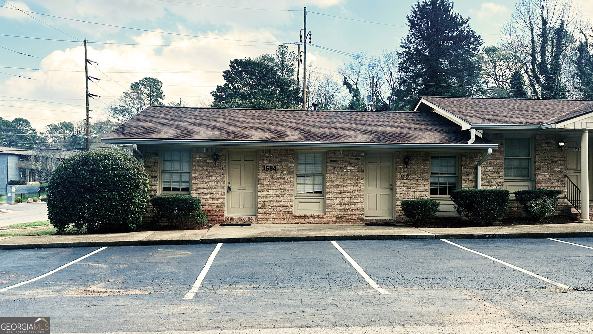 3594 Chamblee Tucker Road Property Photo 2