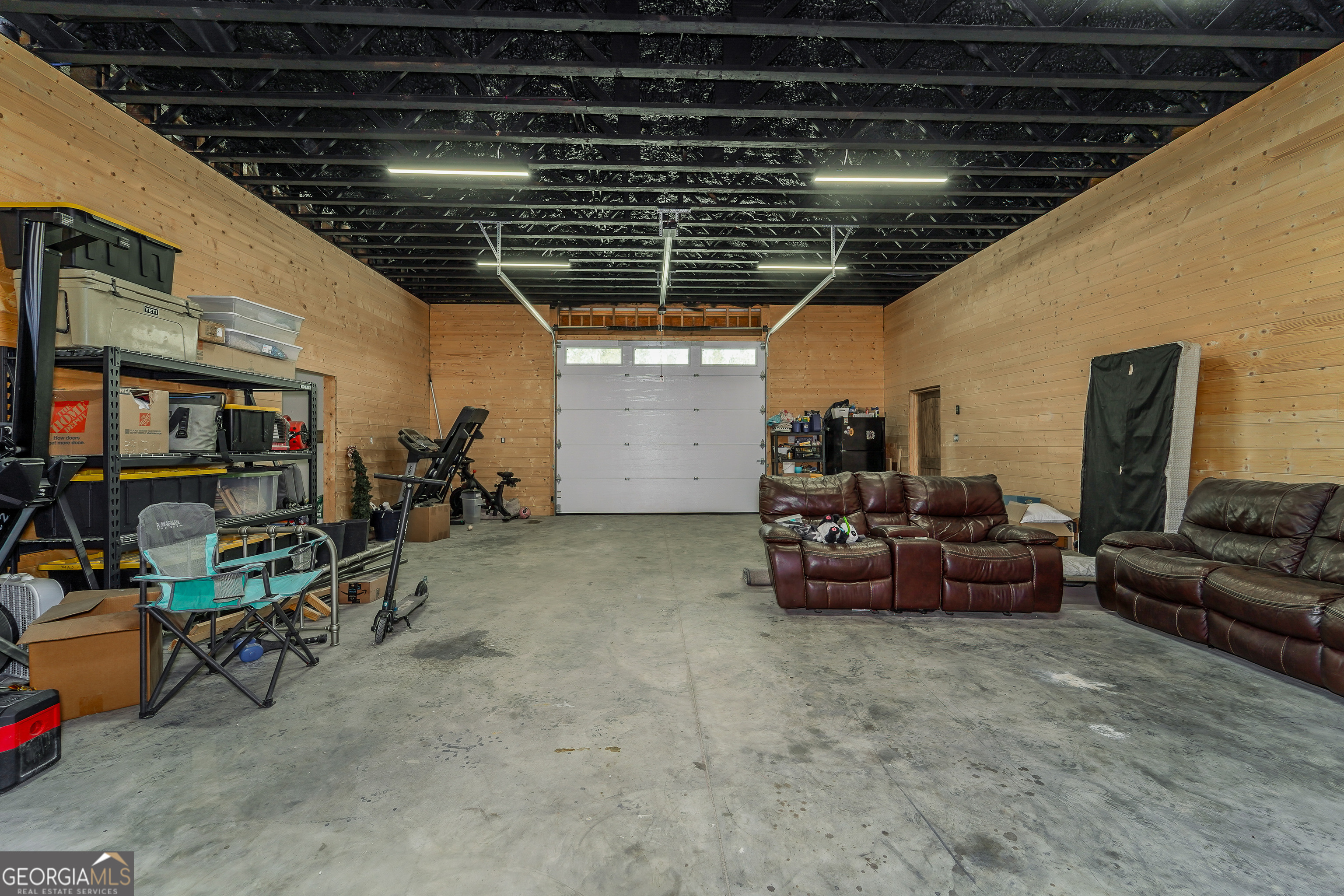 2110 Post Road Property Photo 51