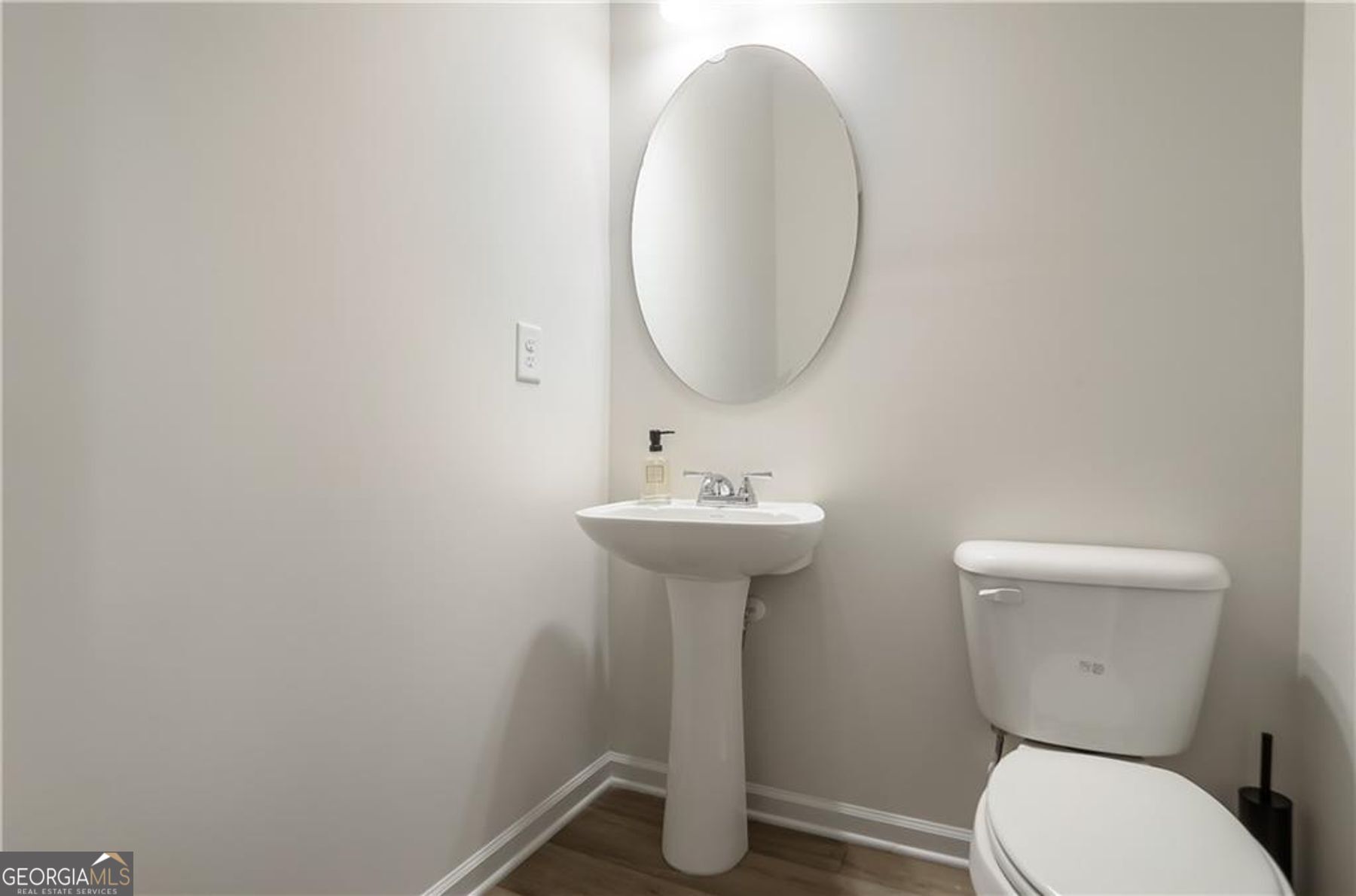 1170 Chastain Drive Property Photo 14