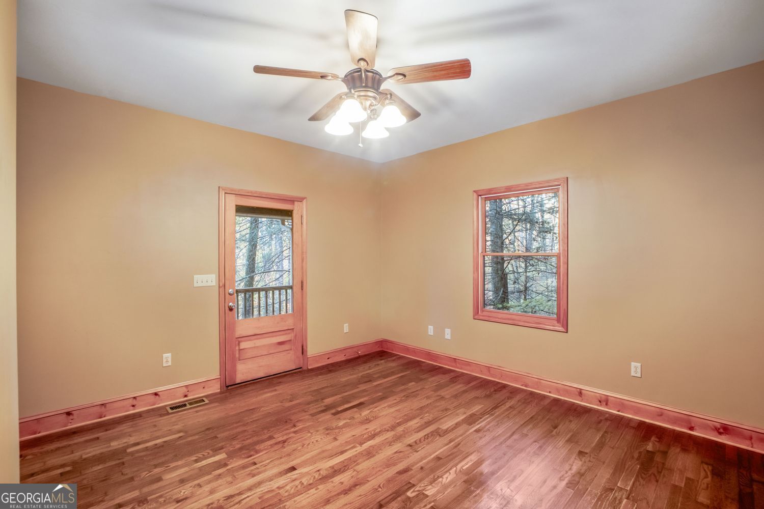 205 Briarwood Lane Property Photo 32