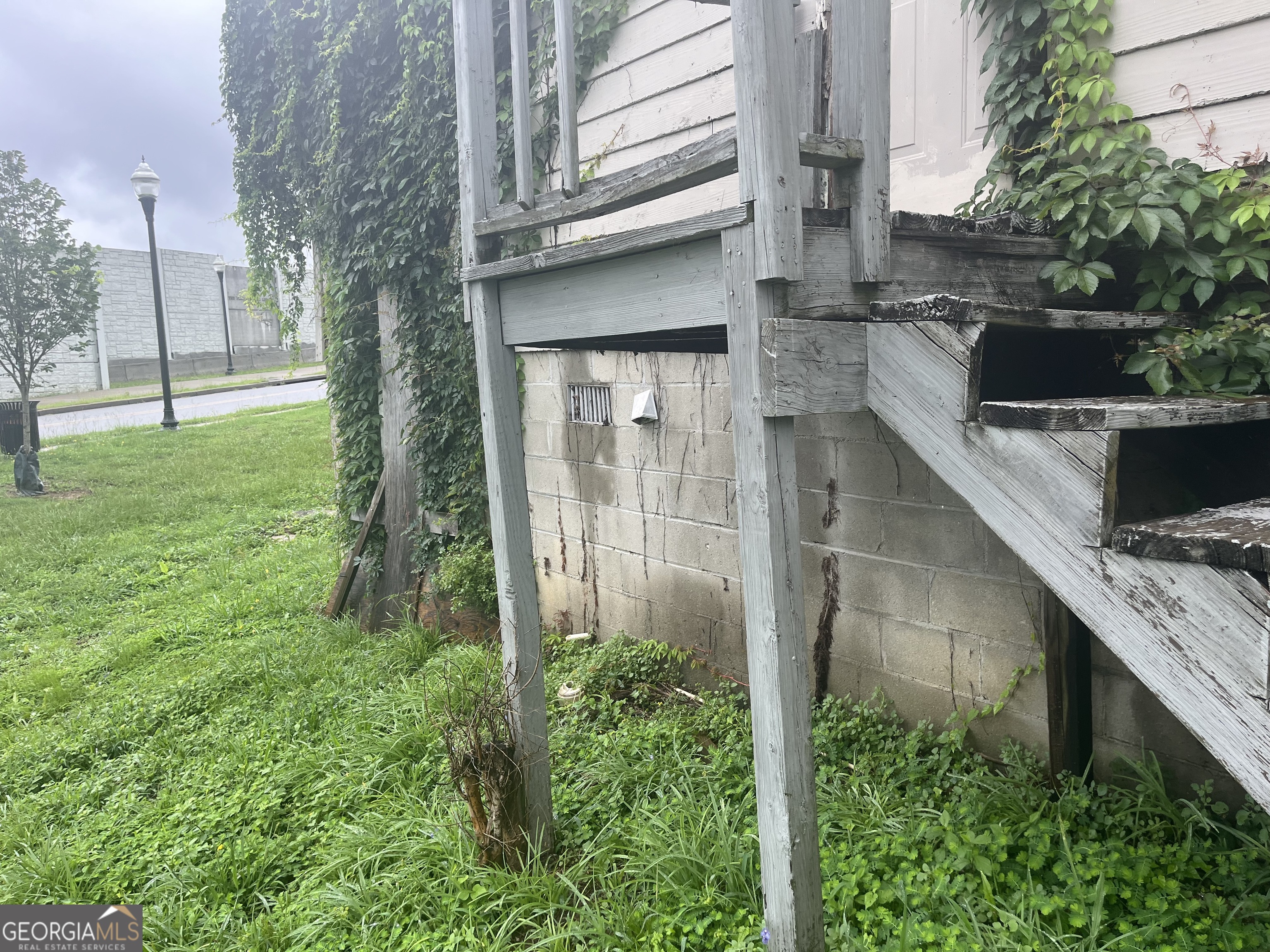 1552 Woodliff Street Property Photo 11