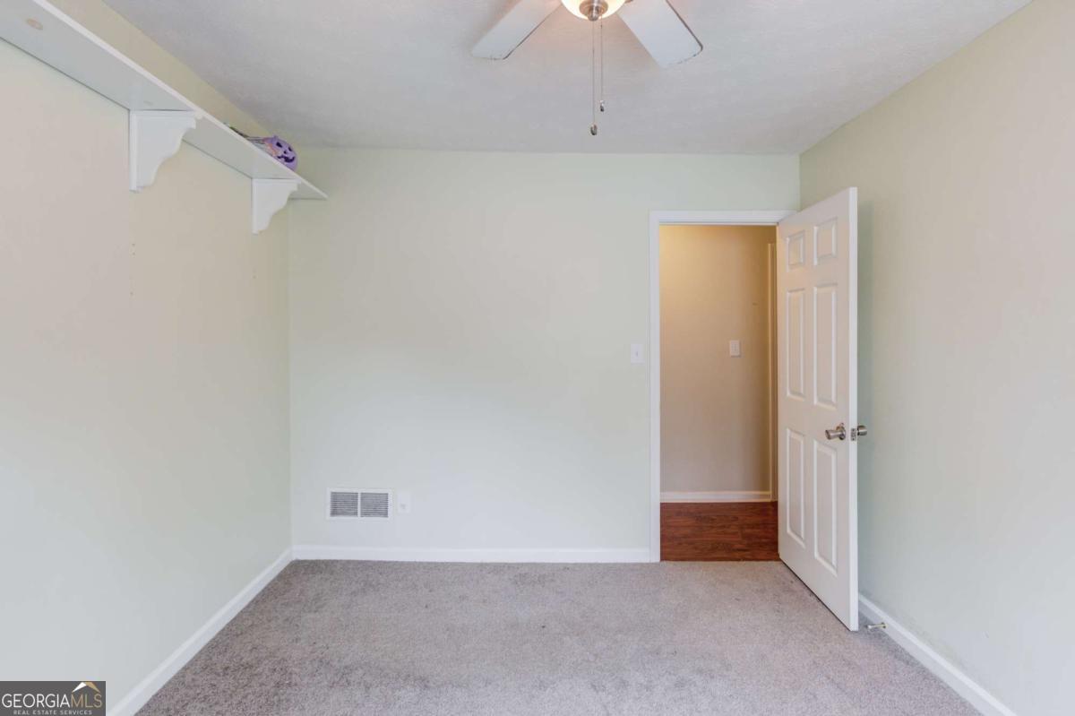 885 Long Branch Circle Property Photo 26