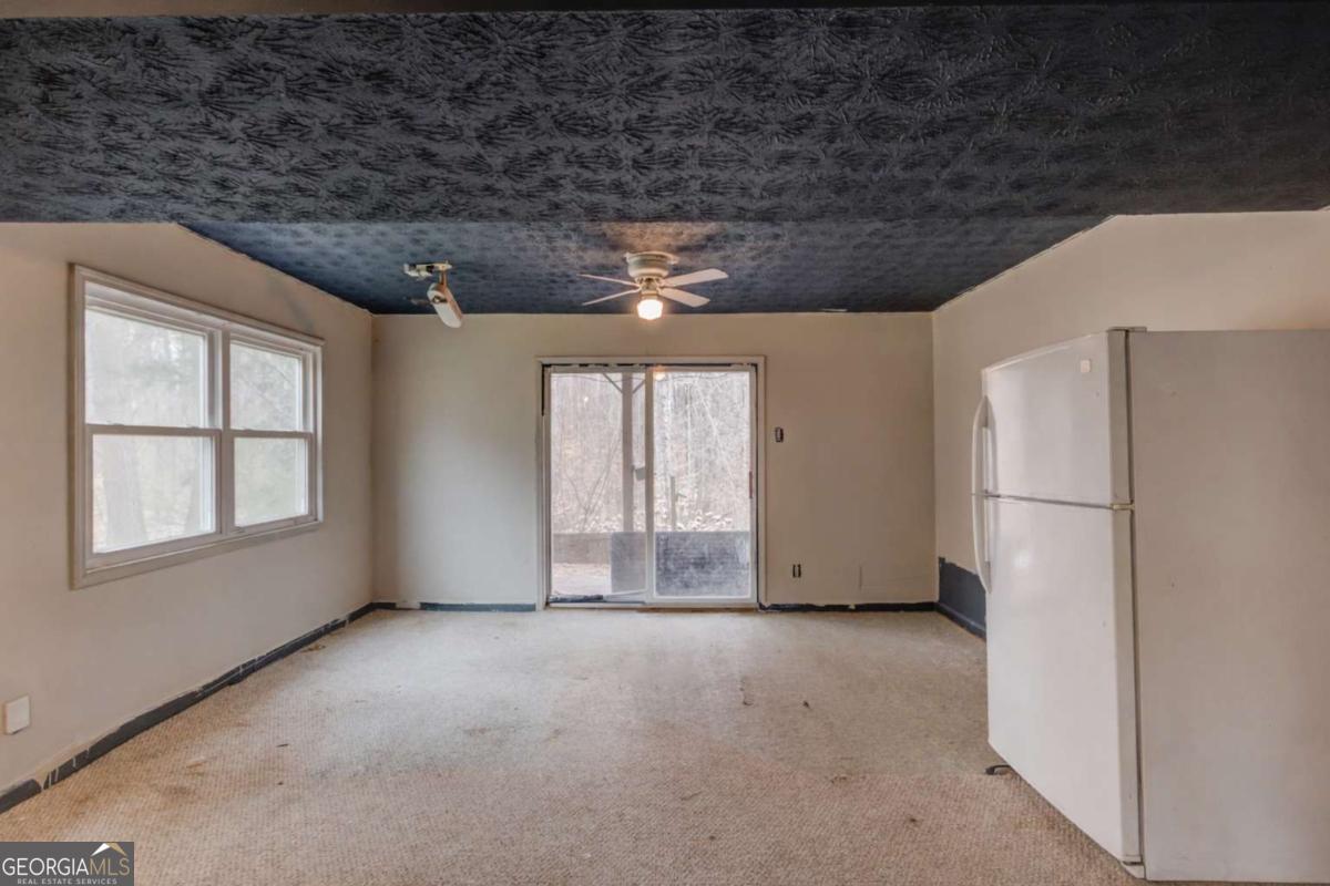 885 Long Branch Circle Property Photo 28