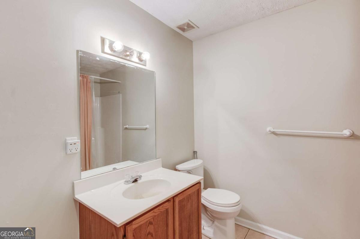 885 Long Branch Circle Property Photo 34