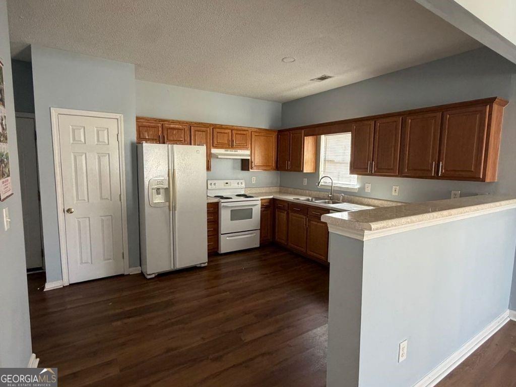 2409 Brianna Drive Property Photo 4