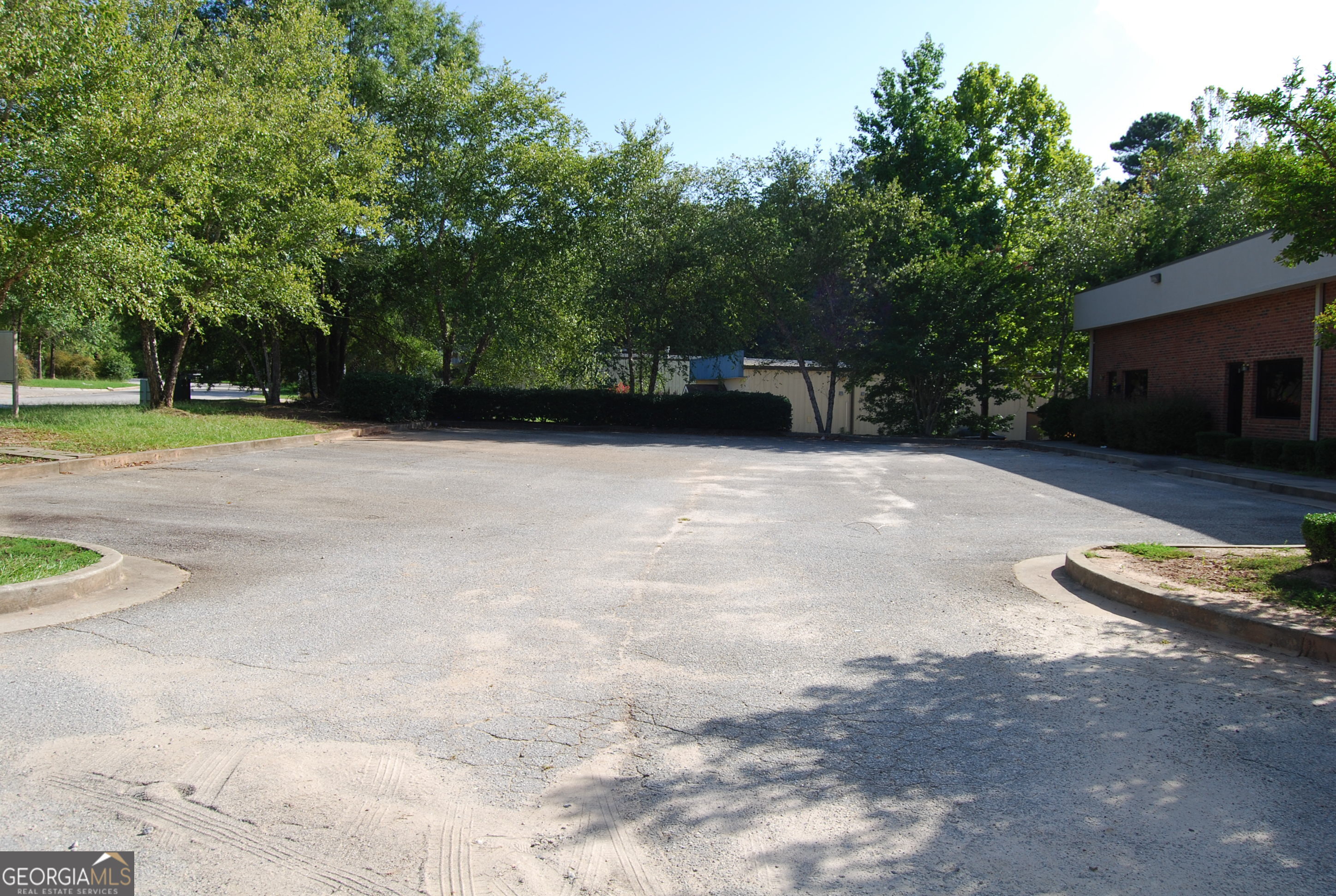 250 Robinson Drive # A Property Photo 2
