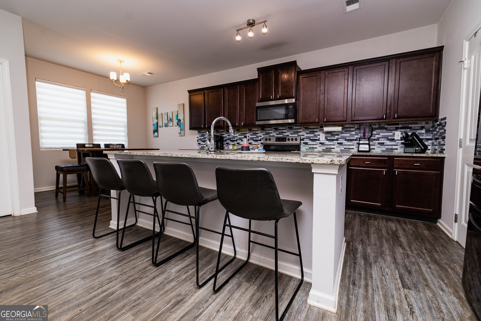 4963 Hillstone Drive Property Photo 10