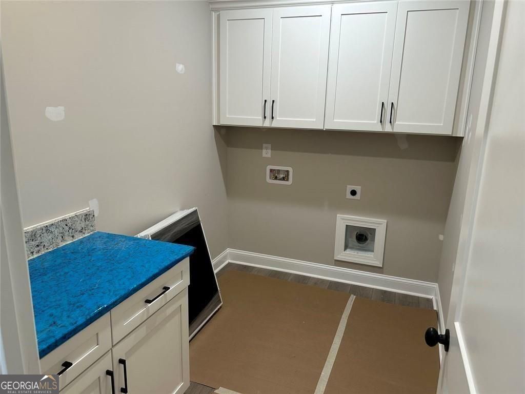 60 Barnwood Pointe Property Photo 3