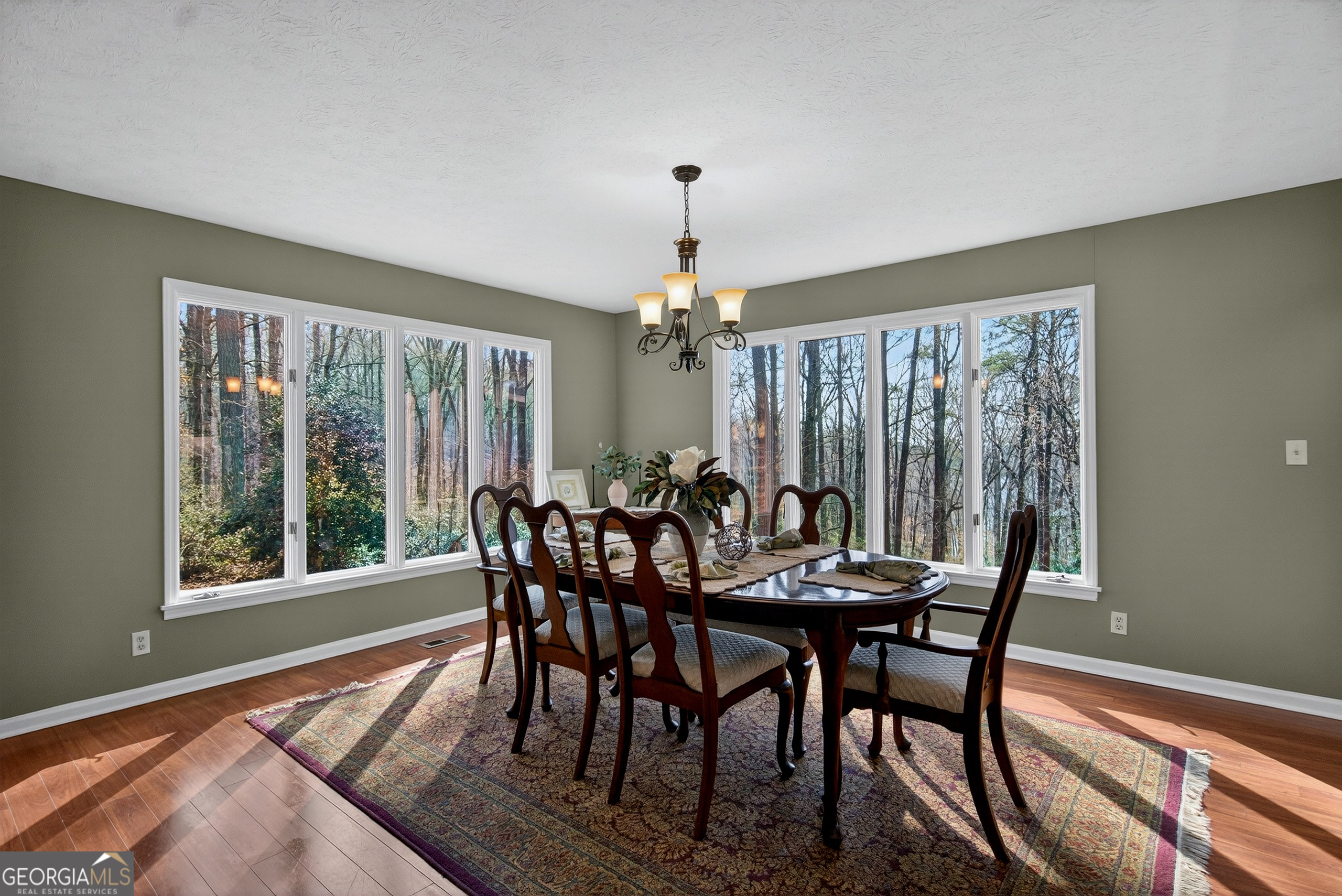 2005 Foxcroft Drive Property Photo 19