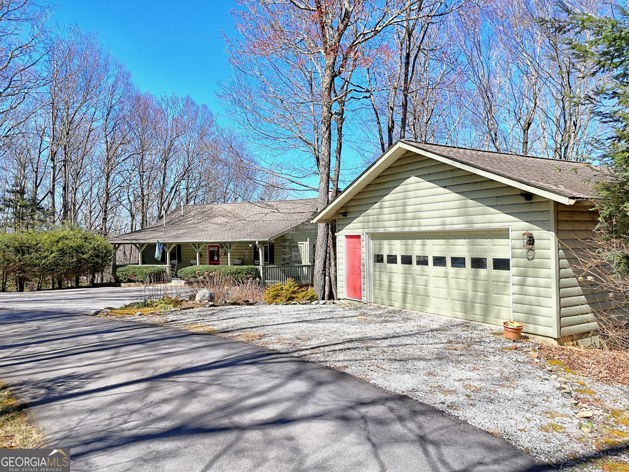437 Highpoint Drive Property Photo 4